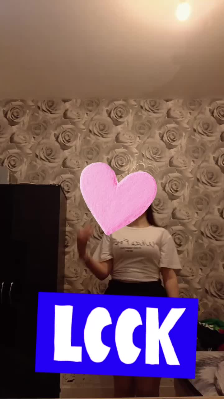 @lola