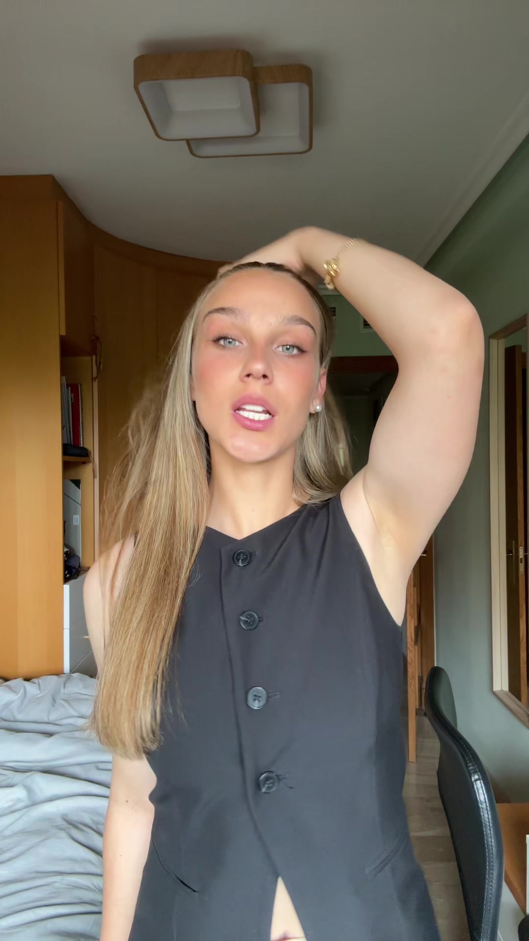 @Laurita