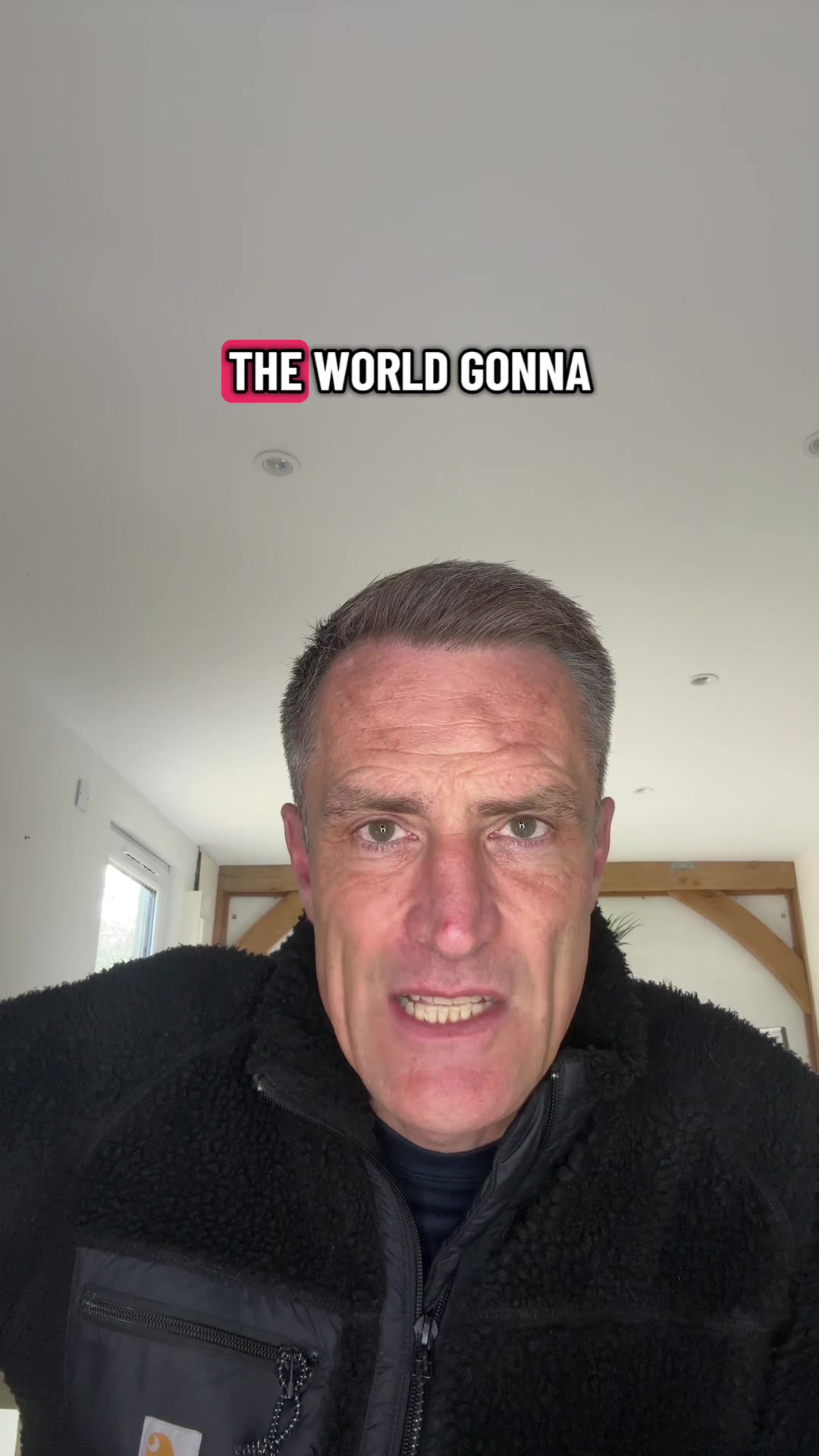 @Max Foster | News Journalist
