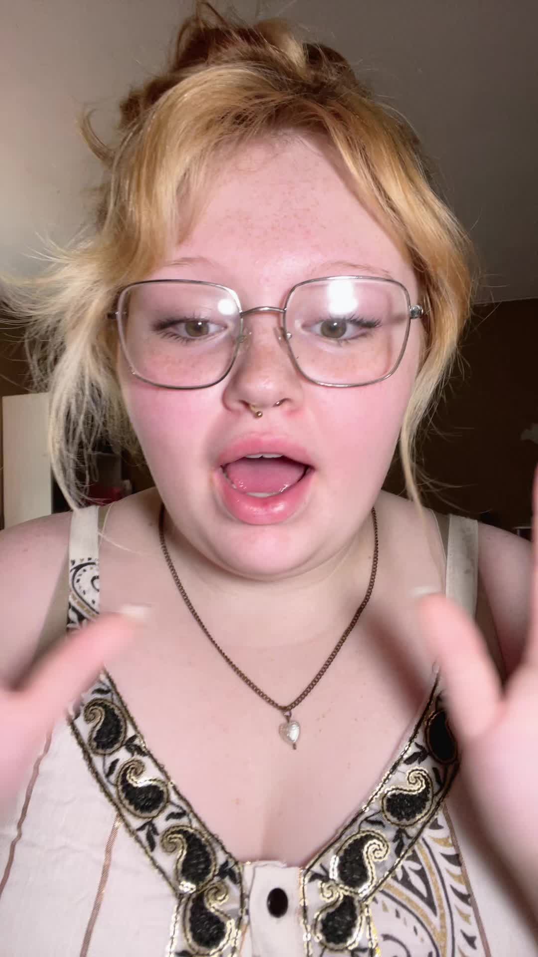@jaylovesbugs