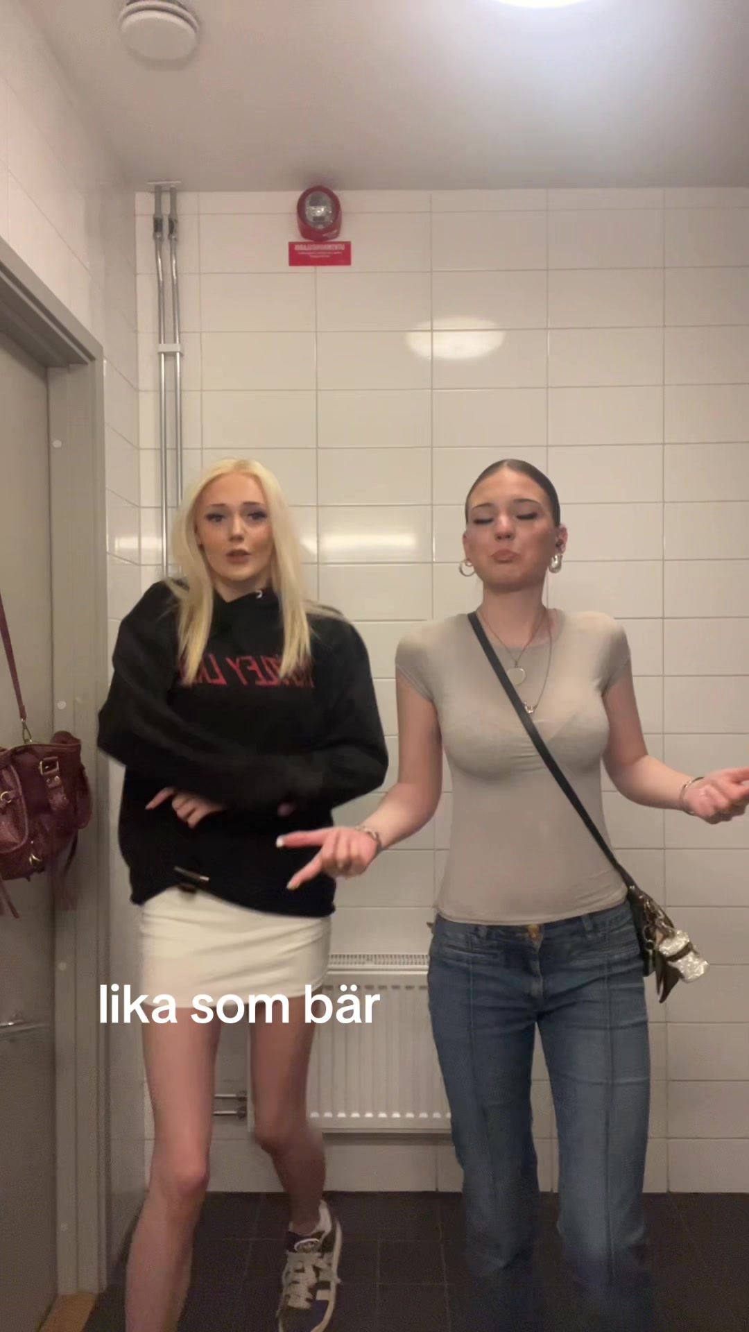 @🤍