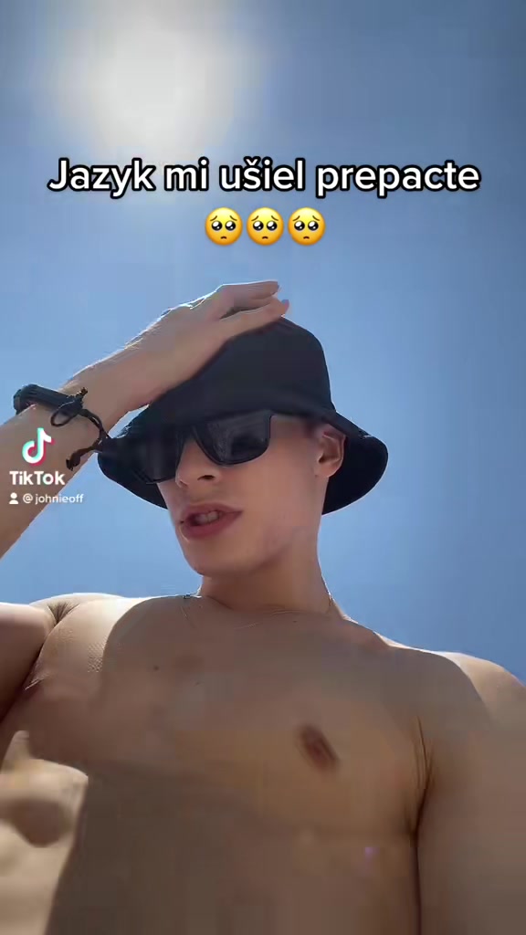 @Johnieoff