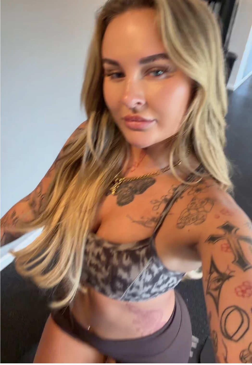 @alirose