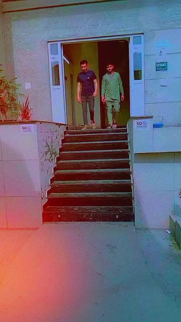 @👽👽👽LARR.......BRAND👽👽👽