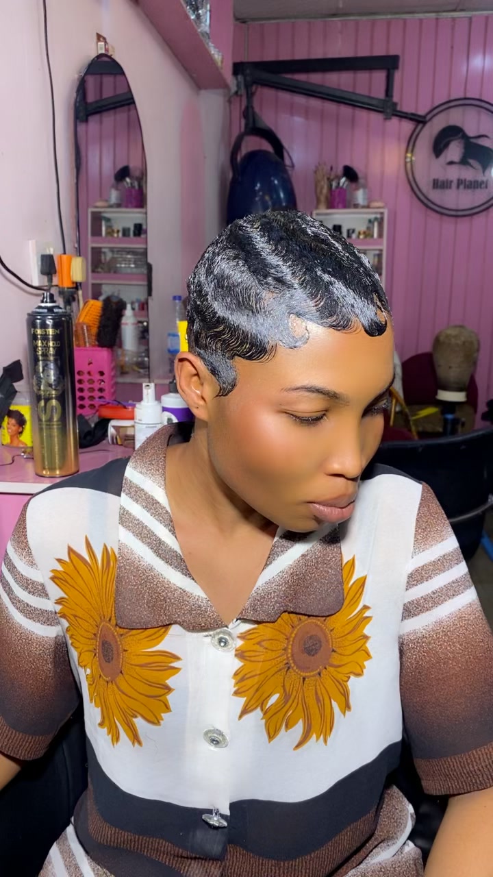 @bennys_hairplanet