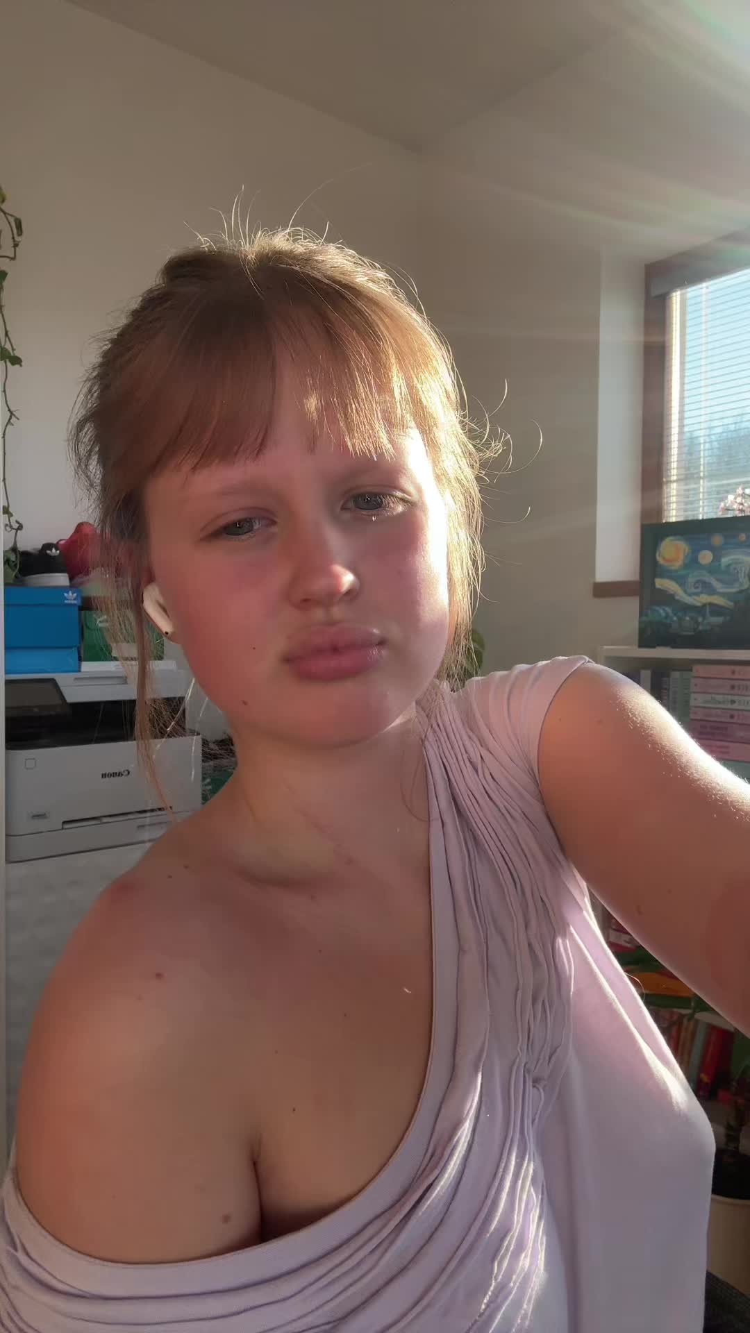 @️