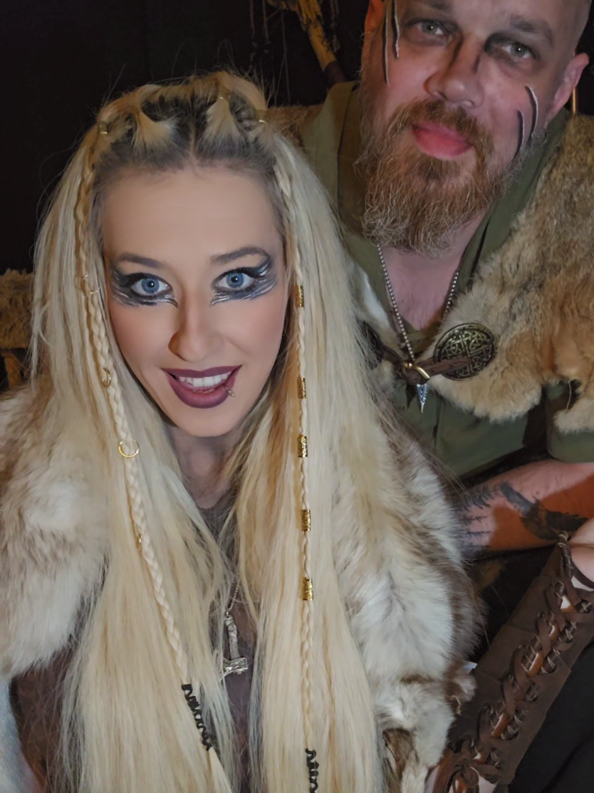 @VikingJulia