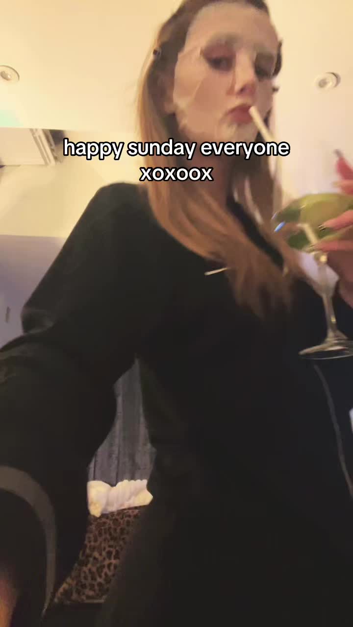 @millie x