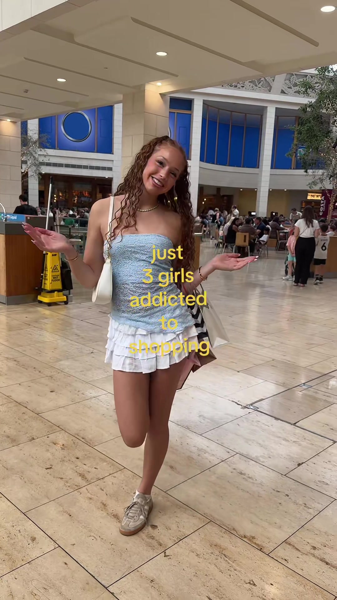 @𝐞𝐥𝐢 𝐦𝐞𝐥𝐨