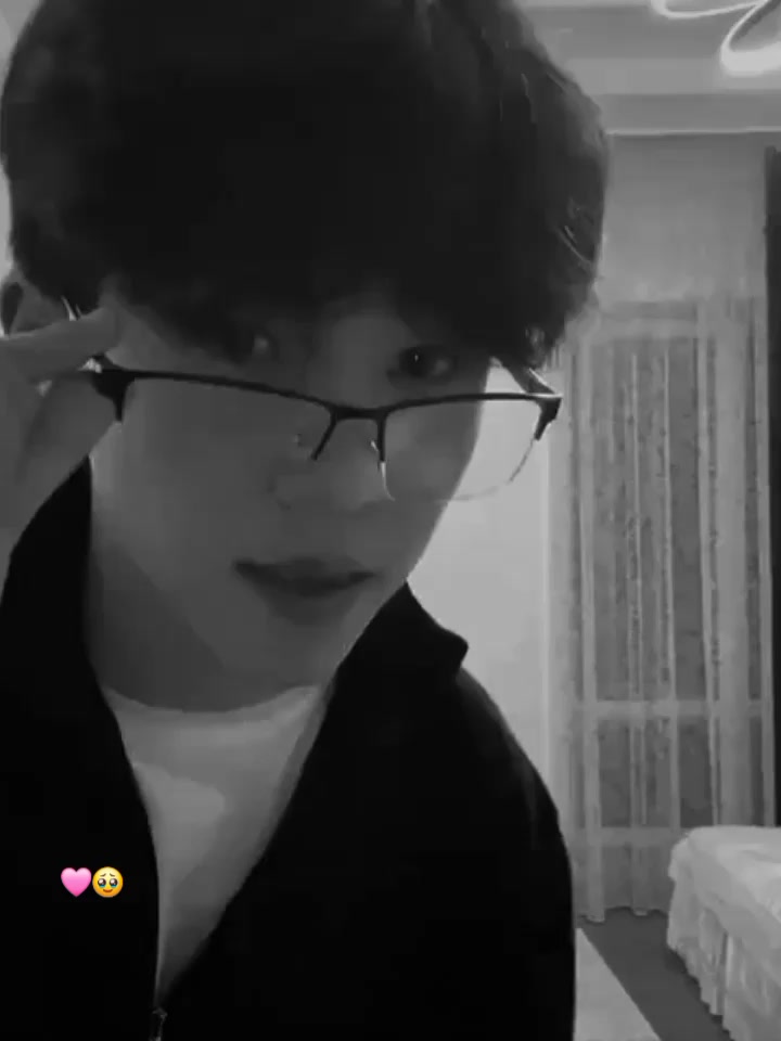 @a.jagyra$🦭