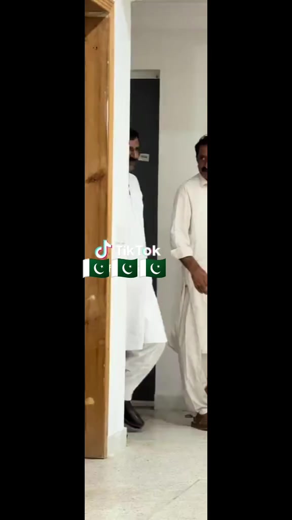 @ONLY Pakistani Daddy👍