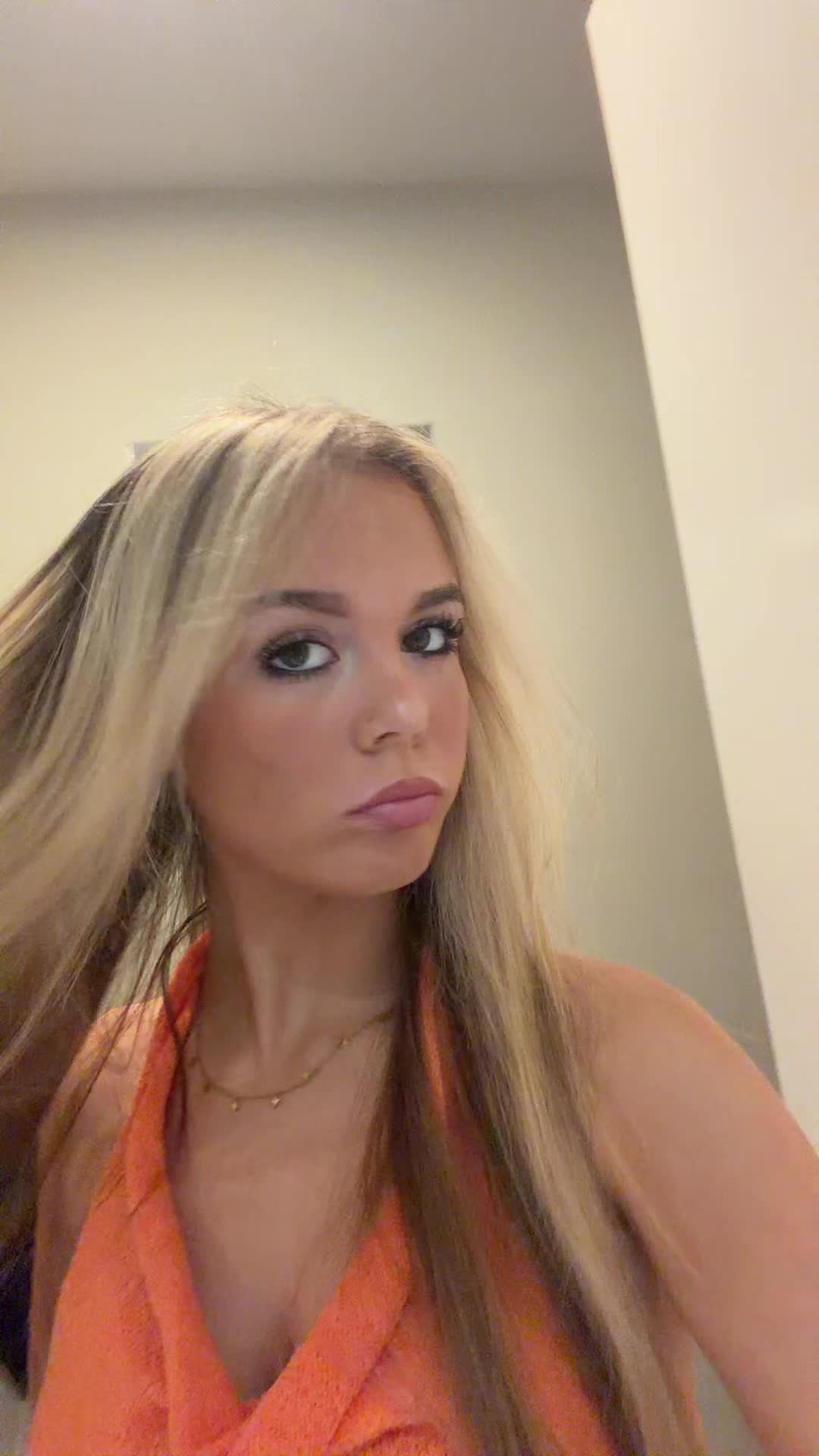 @leahm