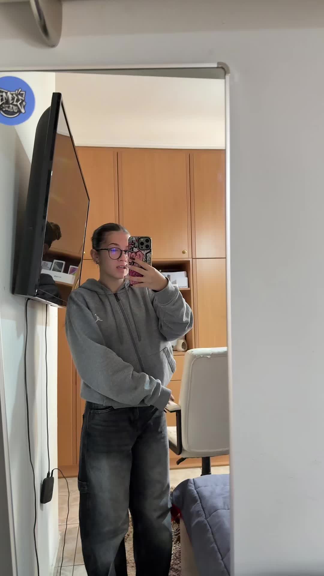 @ιωωω🙇🏻♀️