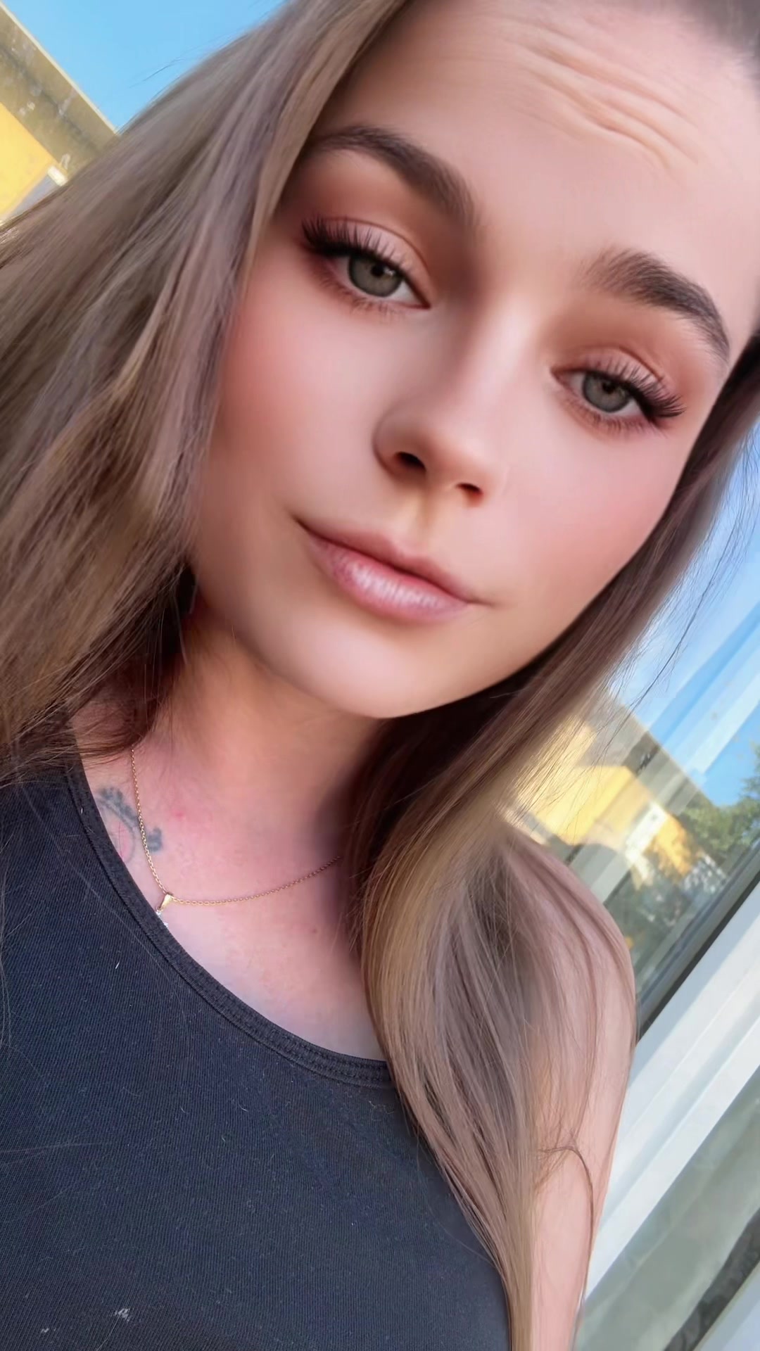 @Jessica✨💫