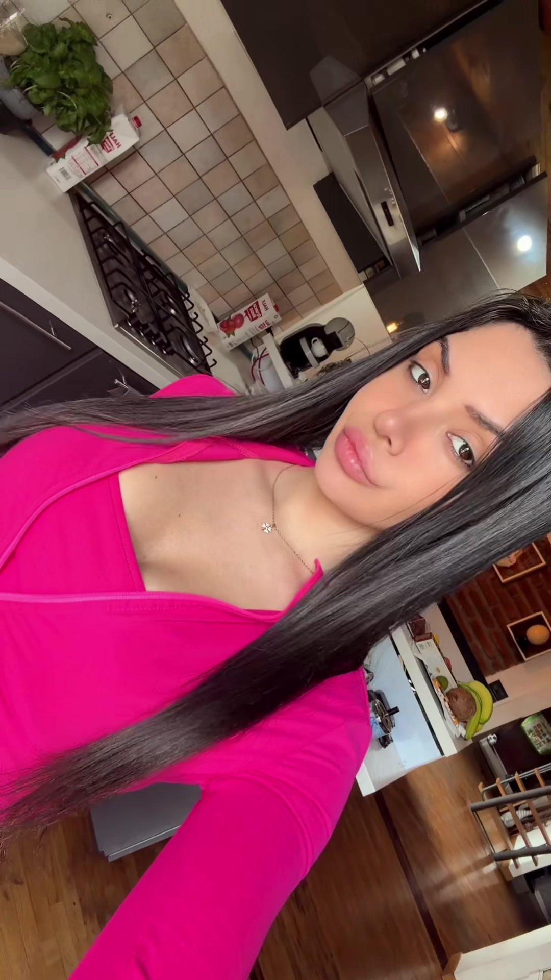 @Nicoleee__