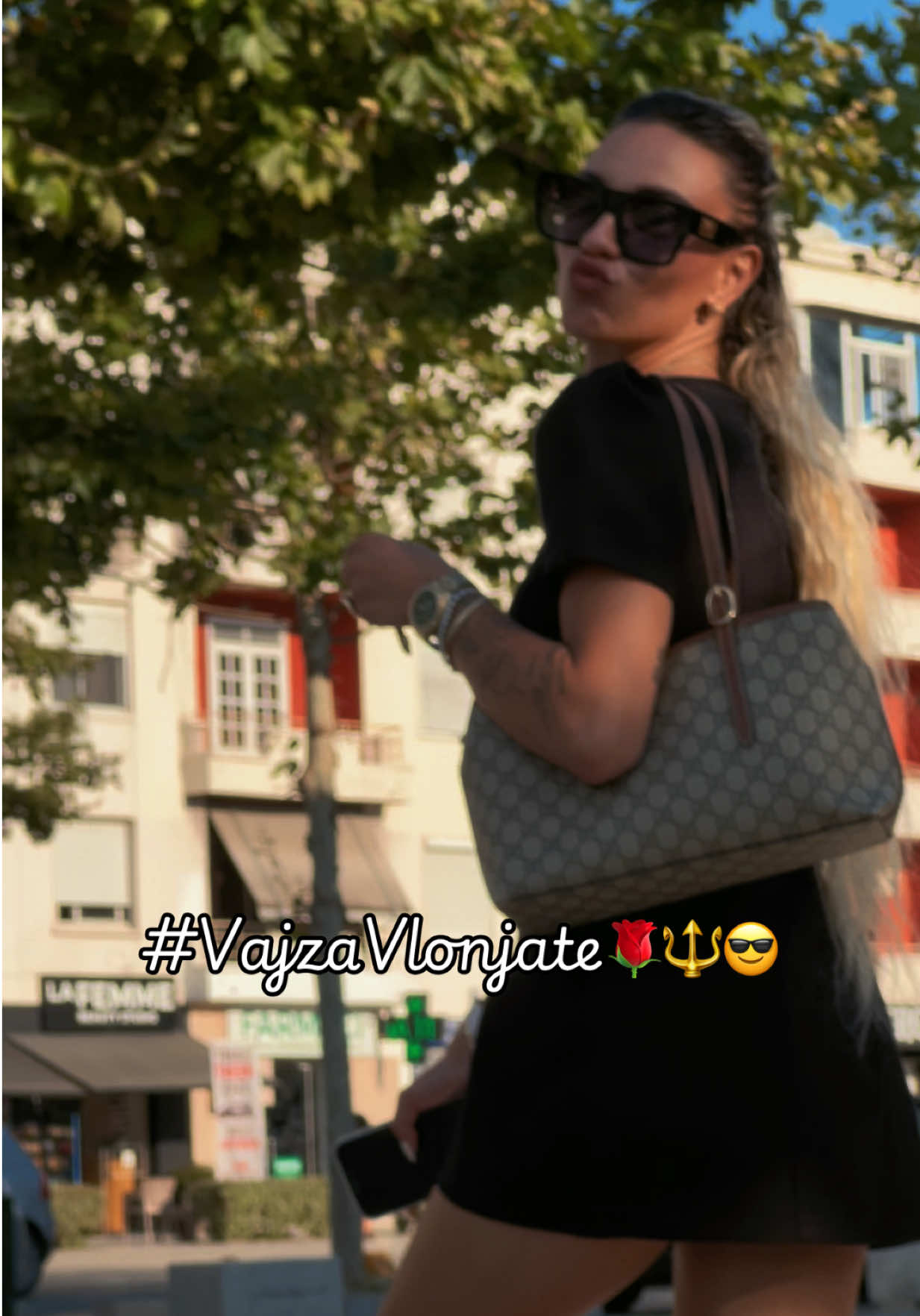 @VajzaVlonjate🌹🔱😎