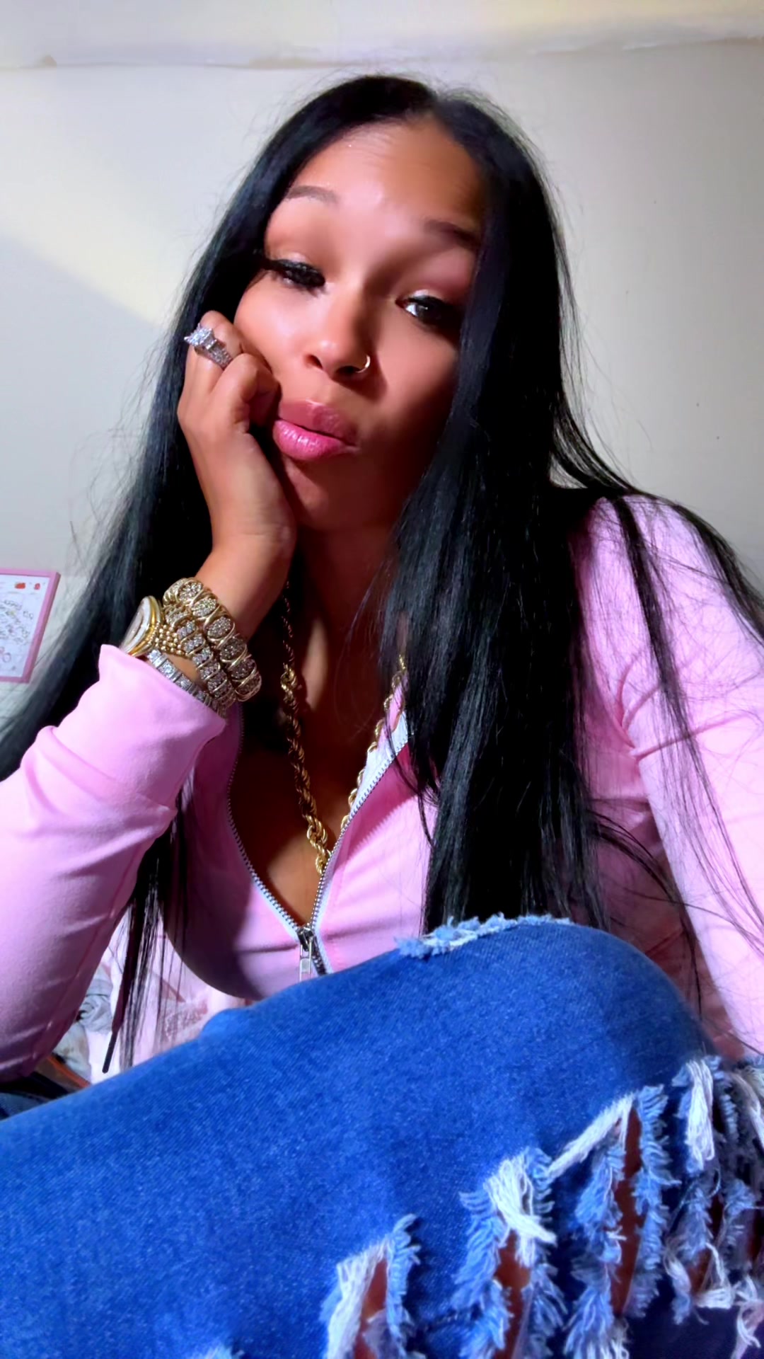 @Pink_Bombshell