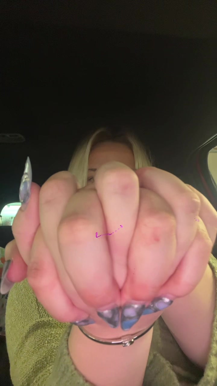 @izzyyyy