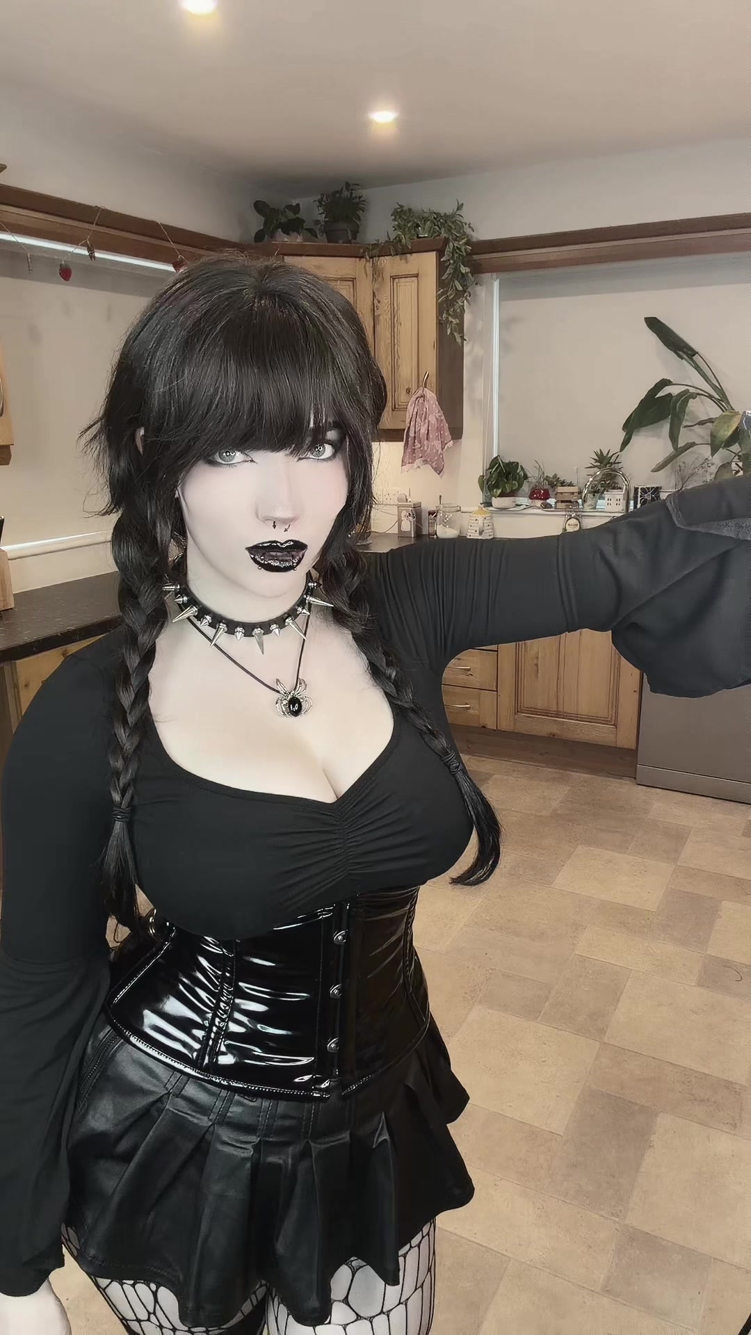 @cutiegothxo1