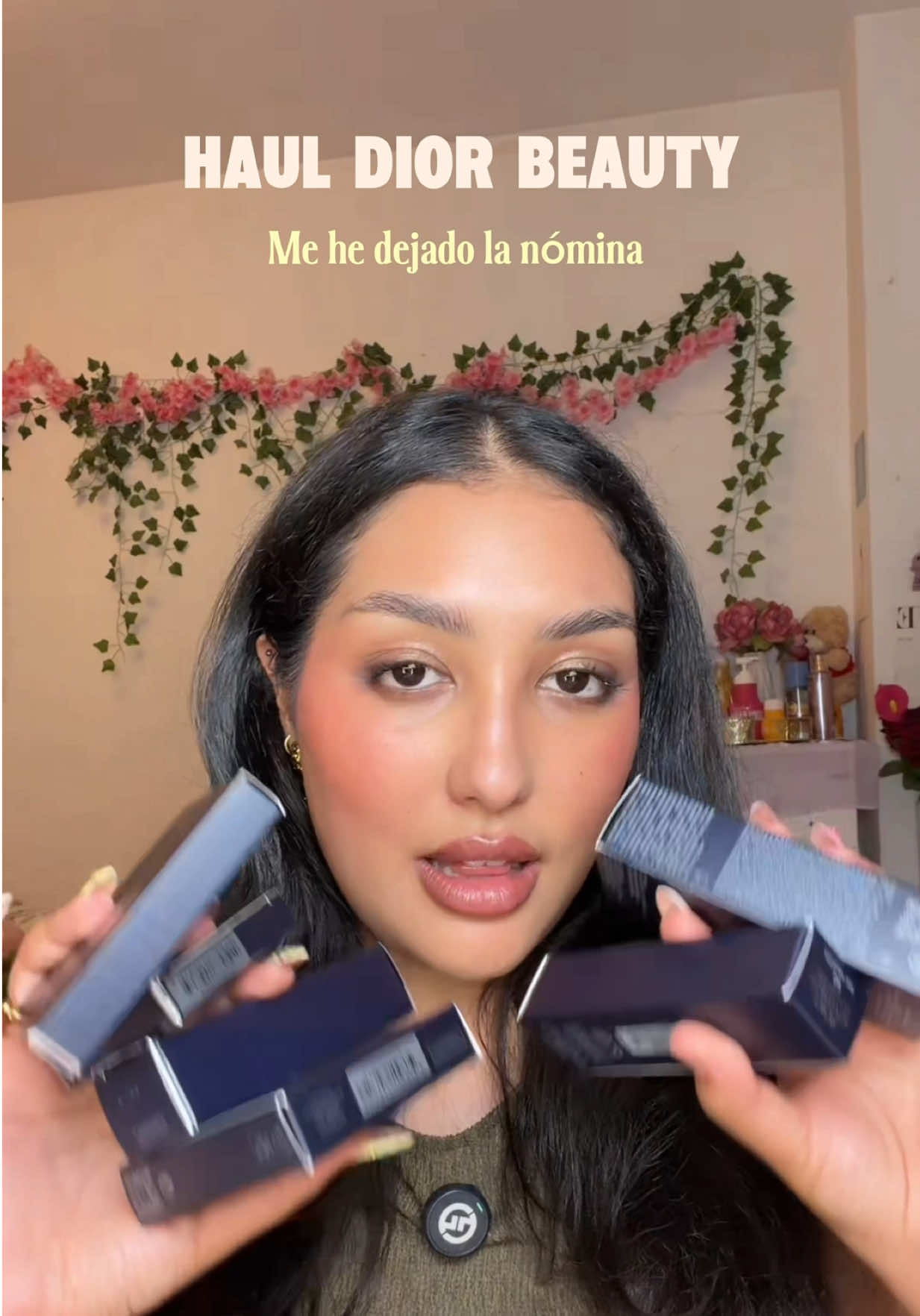 @Samira 💜✨