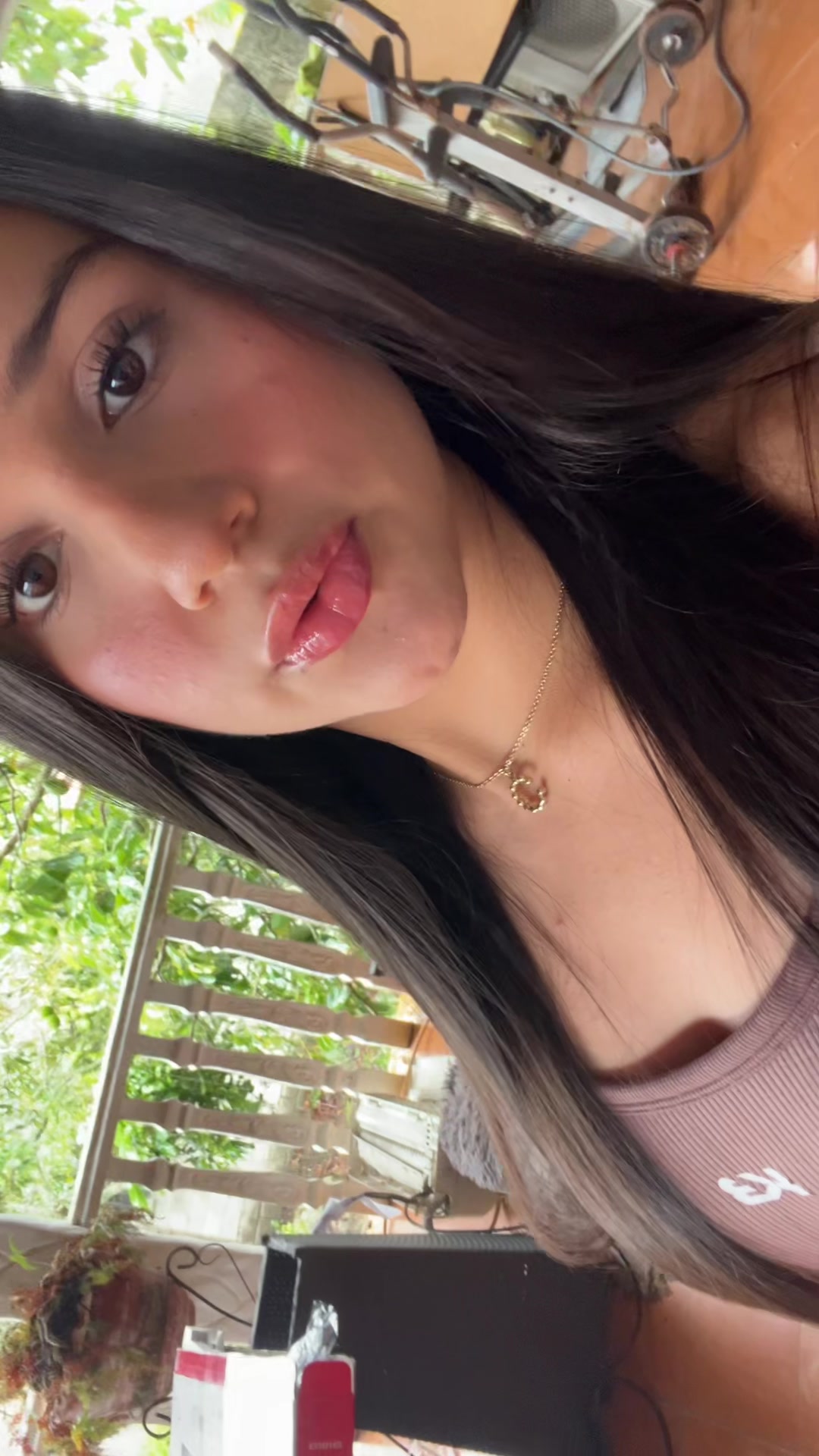 @Camila