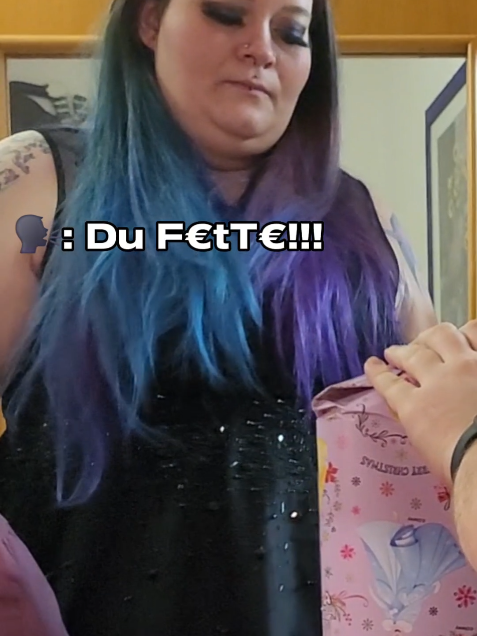 @TheRealDiamondsUnicorns_GlowUp