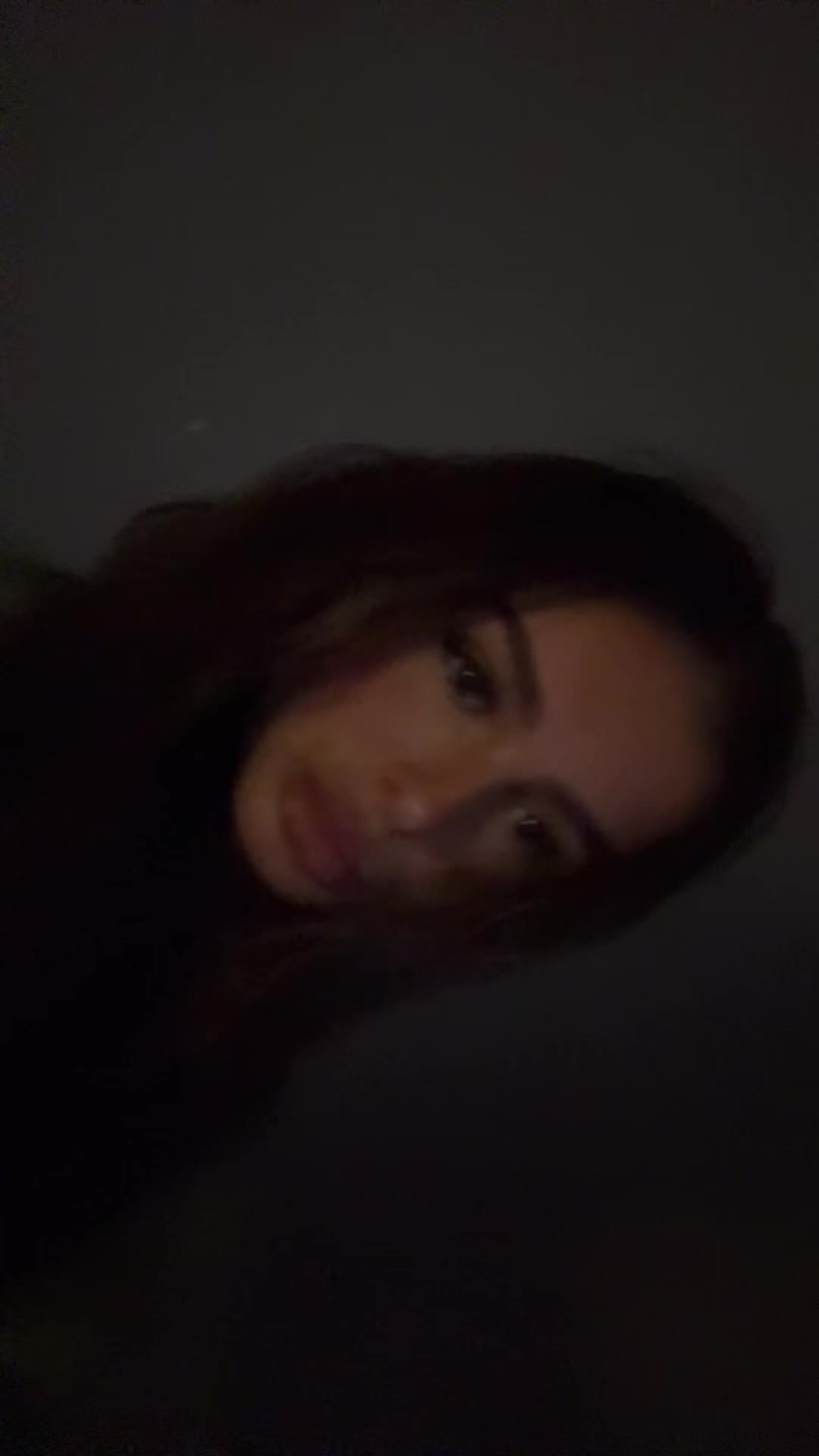 @Alisia