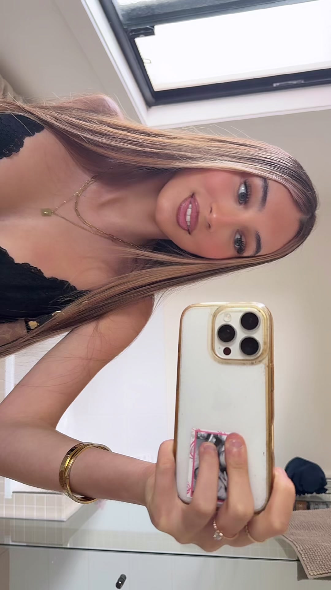 @𝓖
