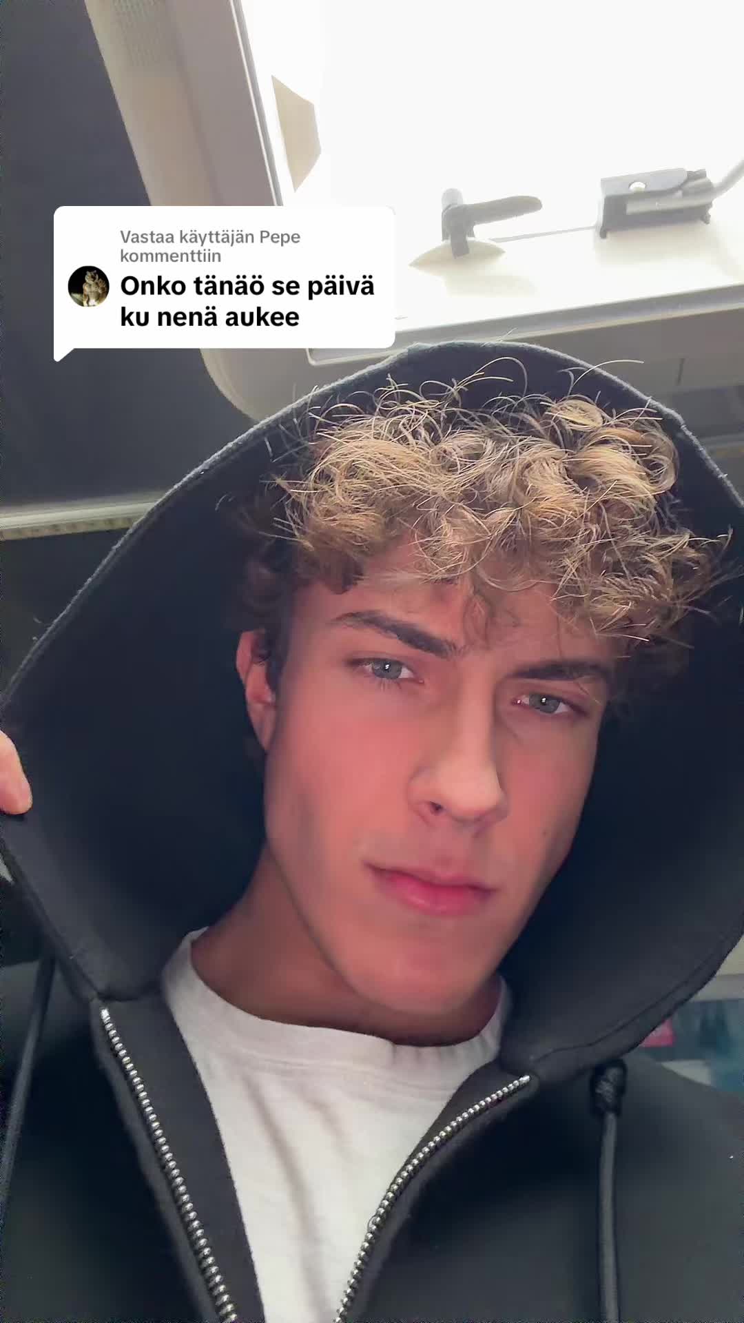@Nicco