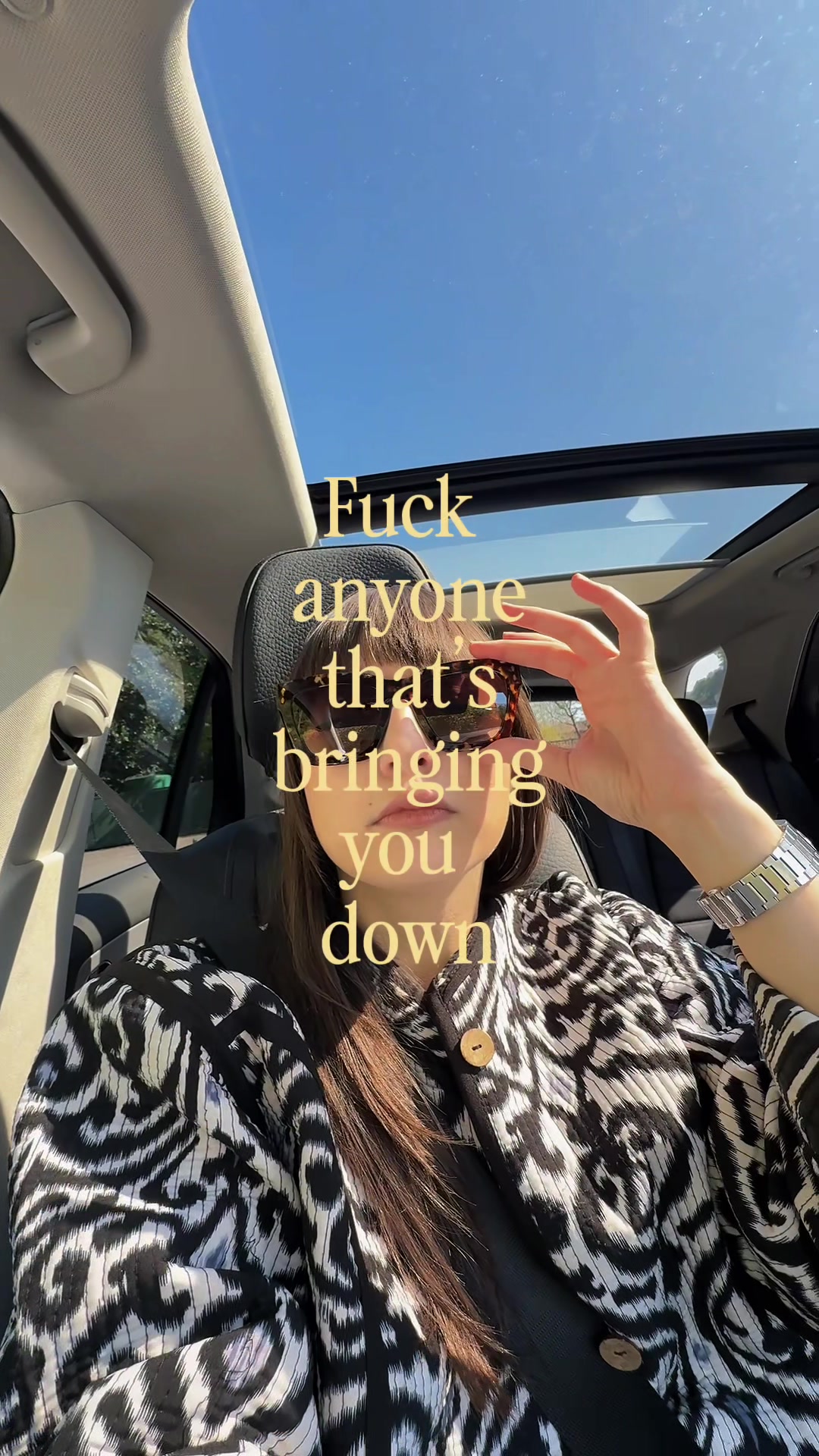 @Elis