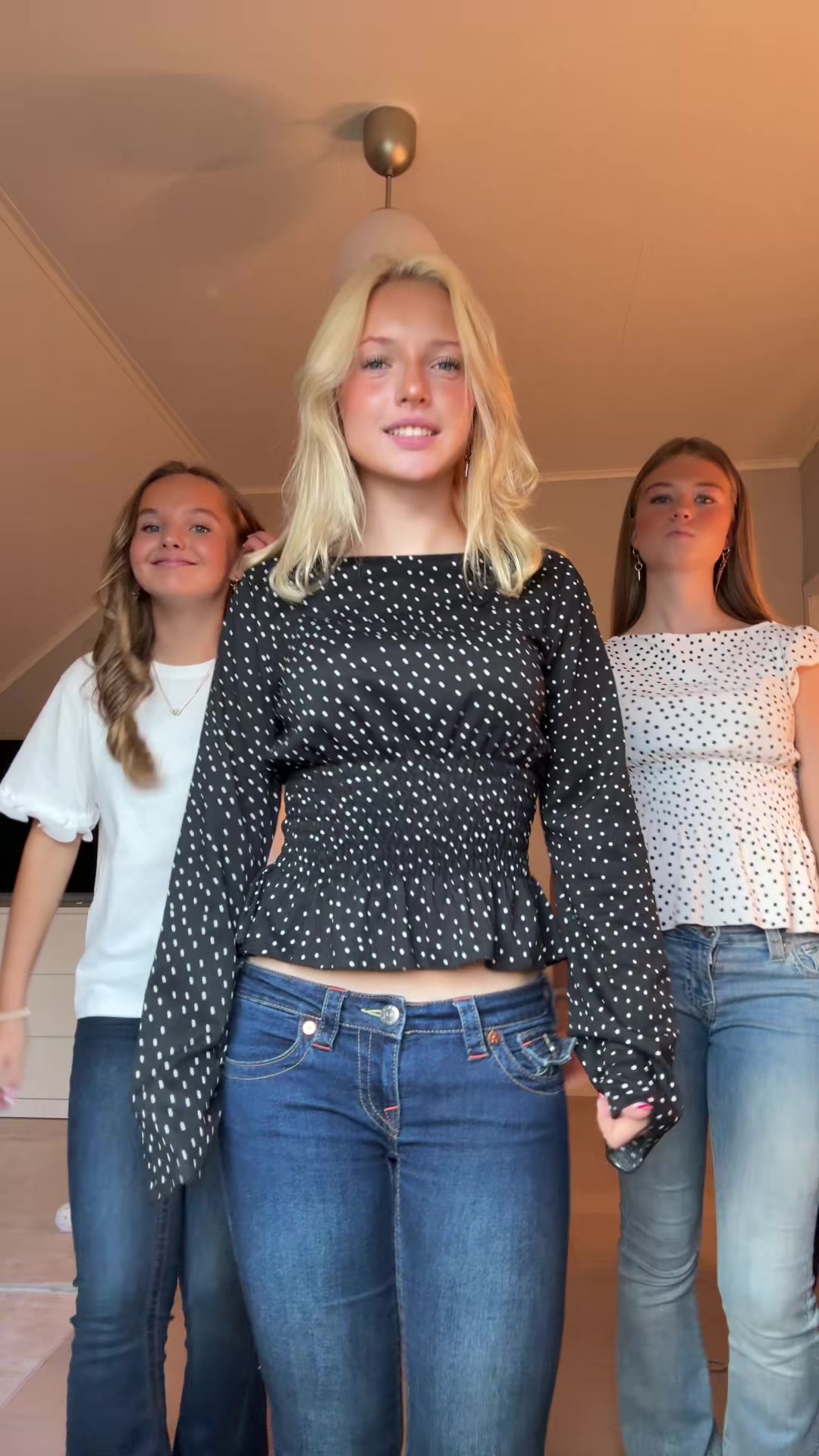 @𝓷𝓸𝓿𝓪