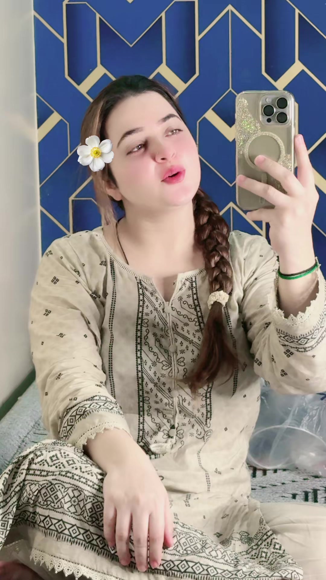@SaMeErA_💫👑