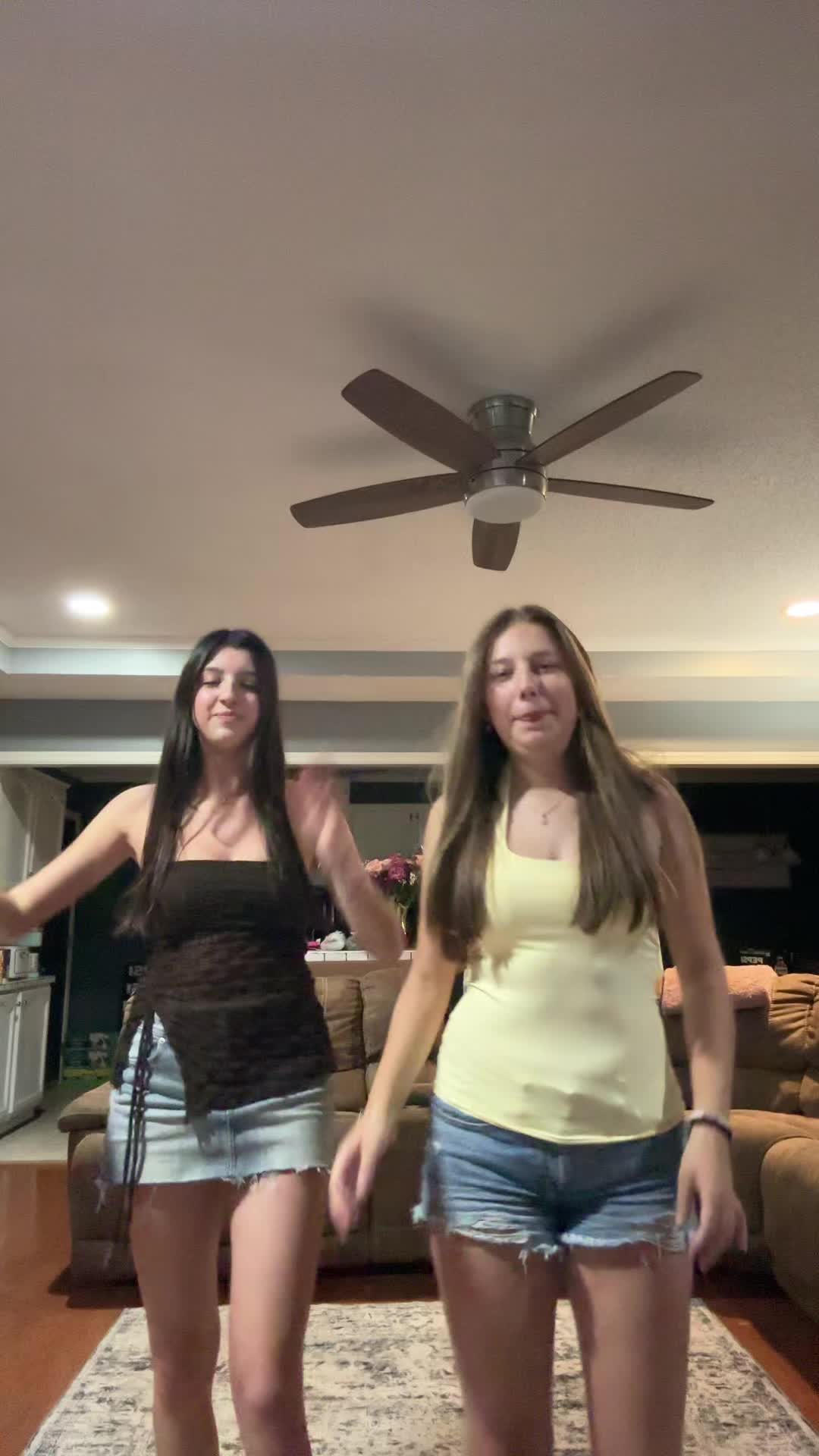 @Emma💫