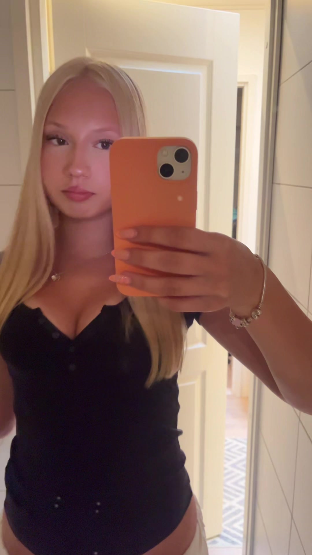 @erika