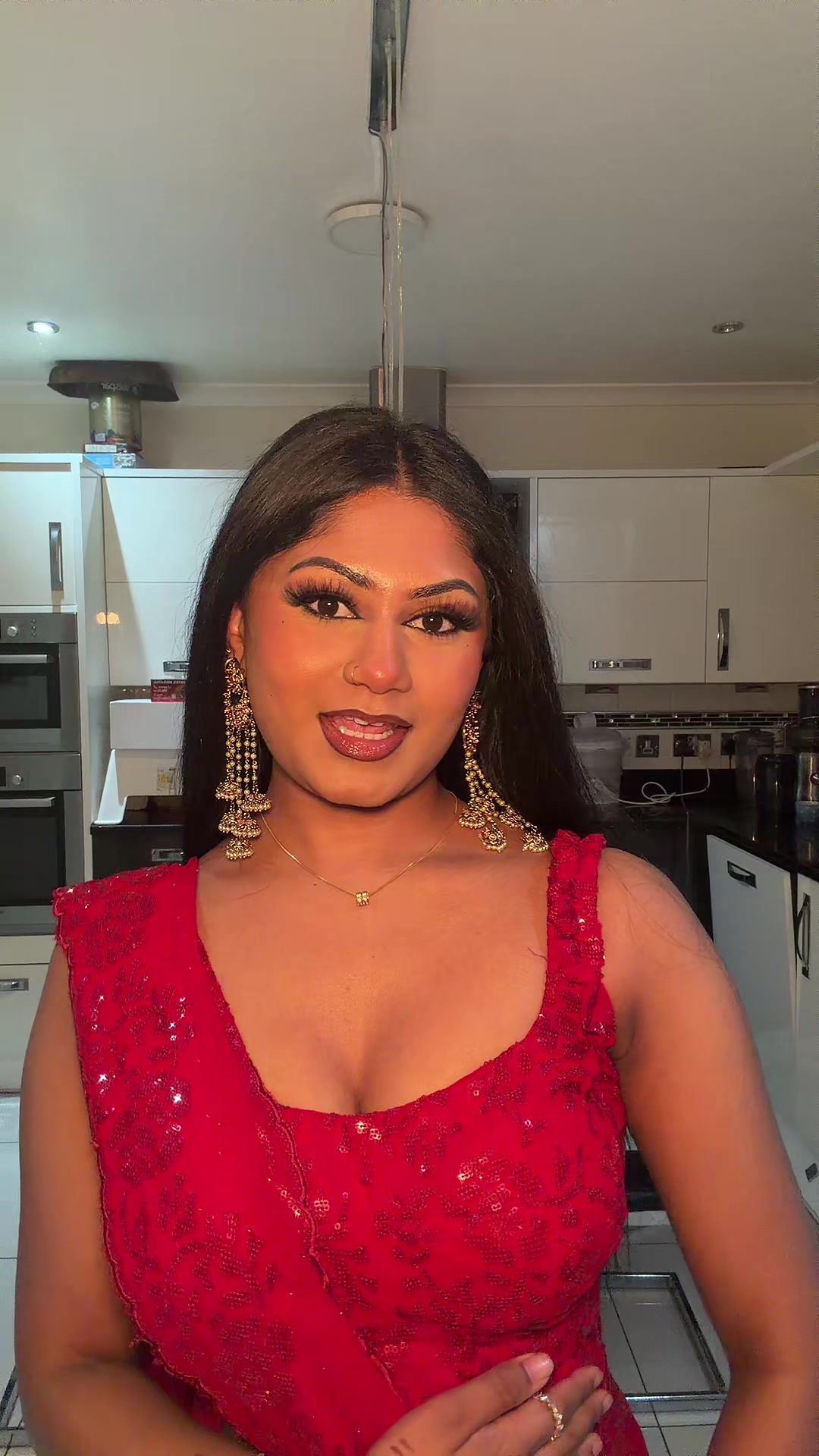 @Husshmi