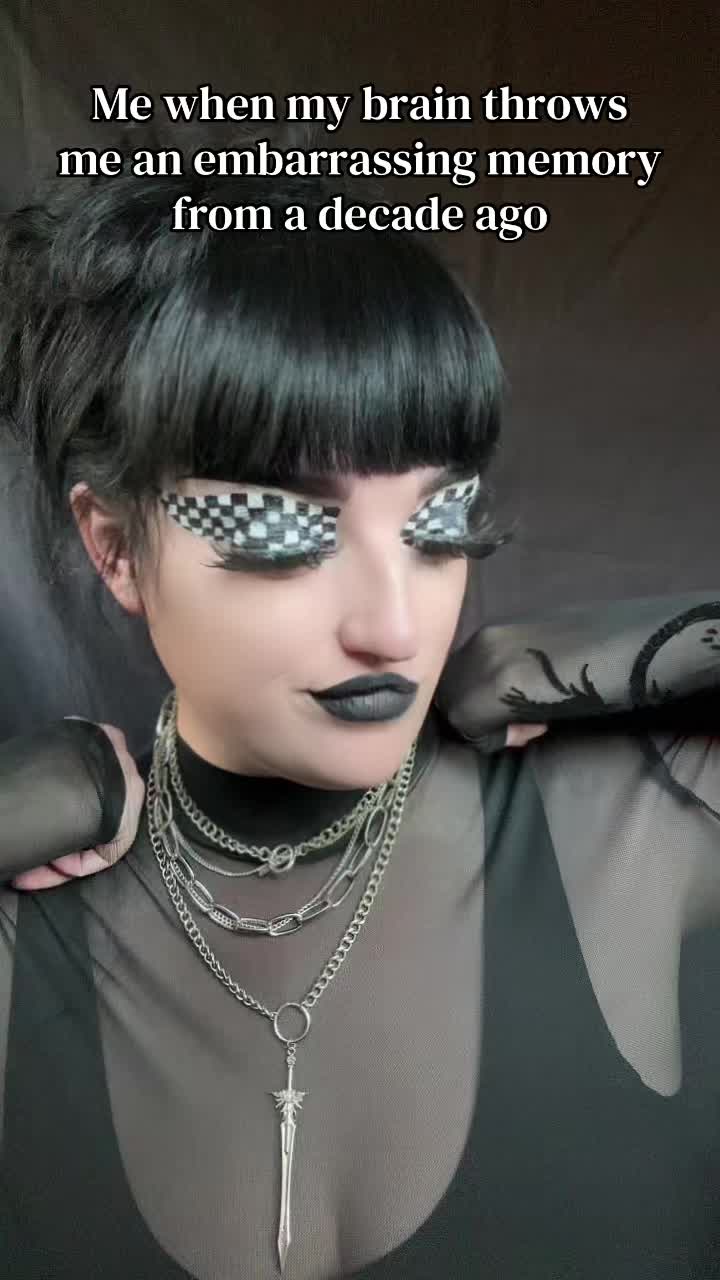 @Éírí 🦇