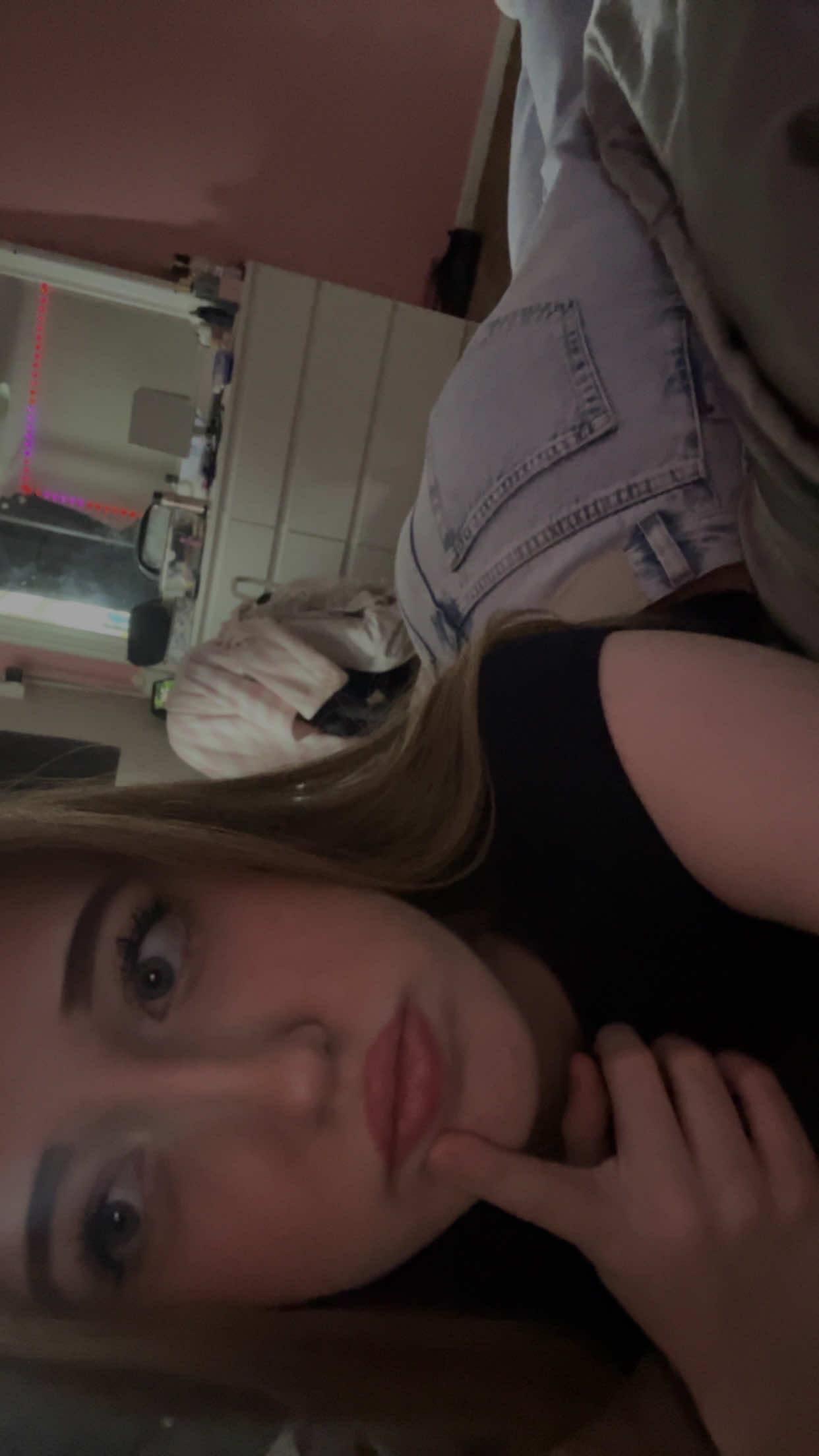 @𝐞𝐦𝐬ꨄ