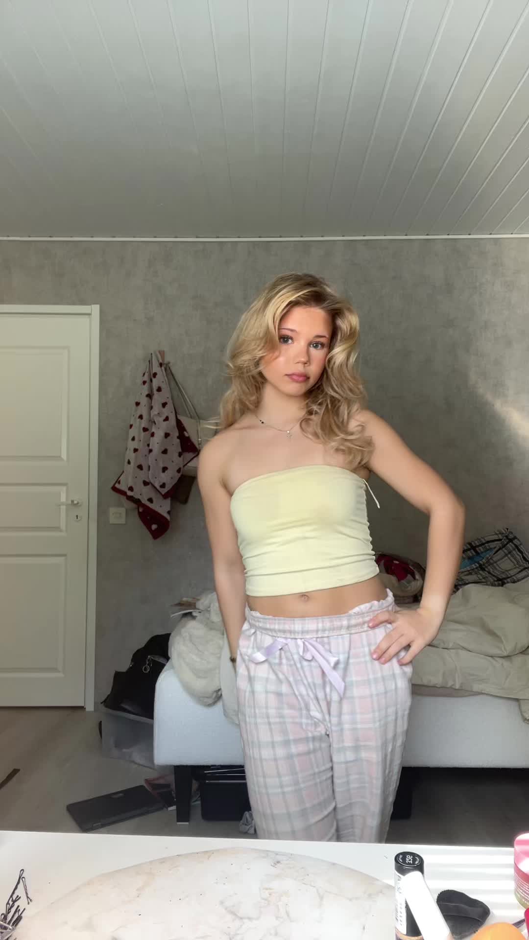 @Ronja.ee