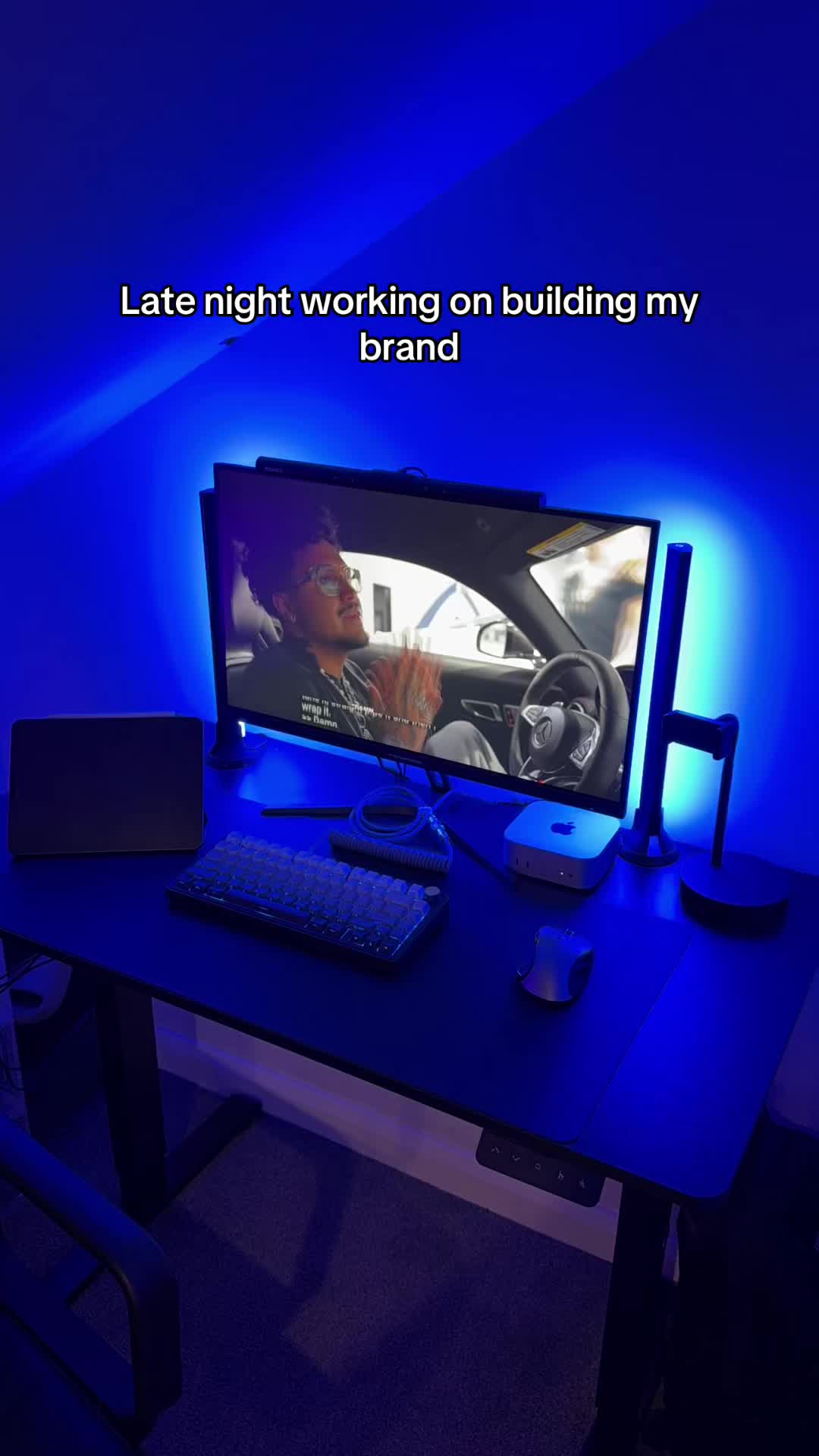 @Kev0