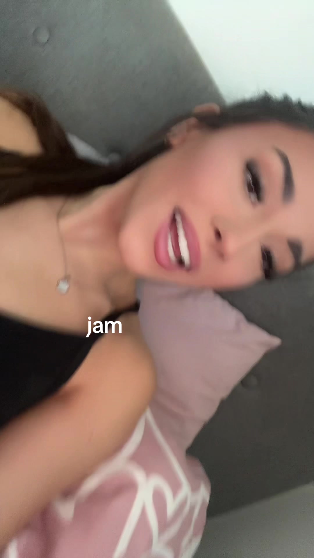 @caitlynh_