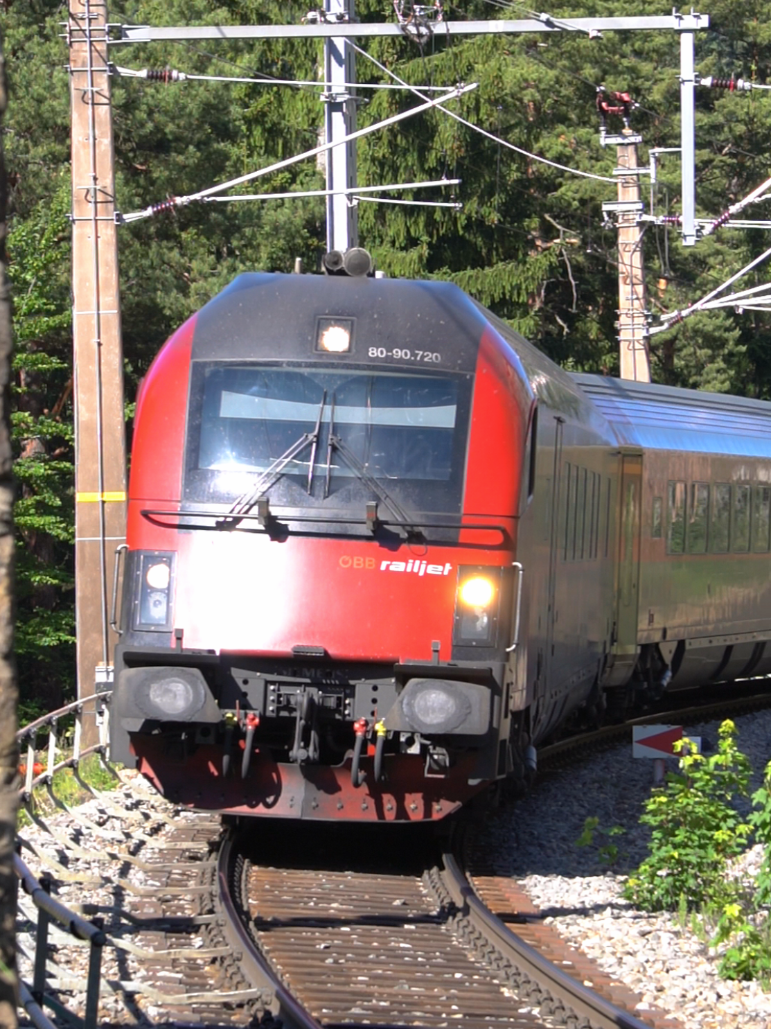@Trainspotter Andreas 🍻🏳️🌈