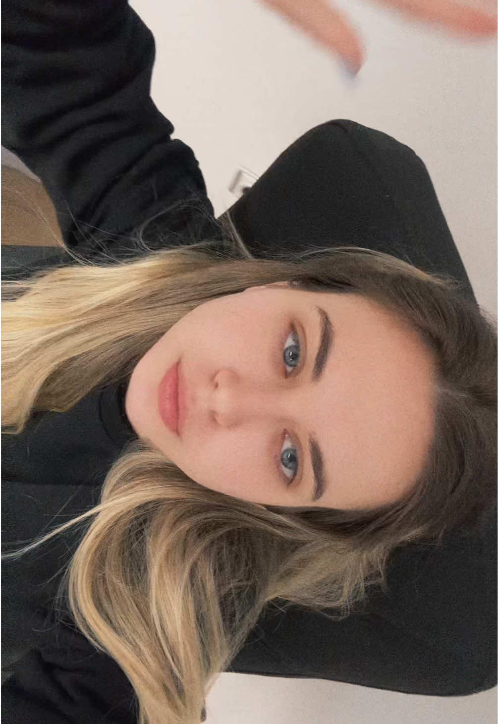 @laura🎱