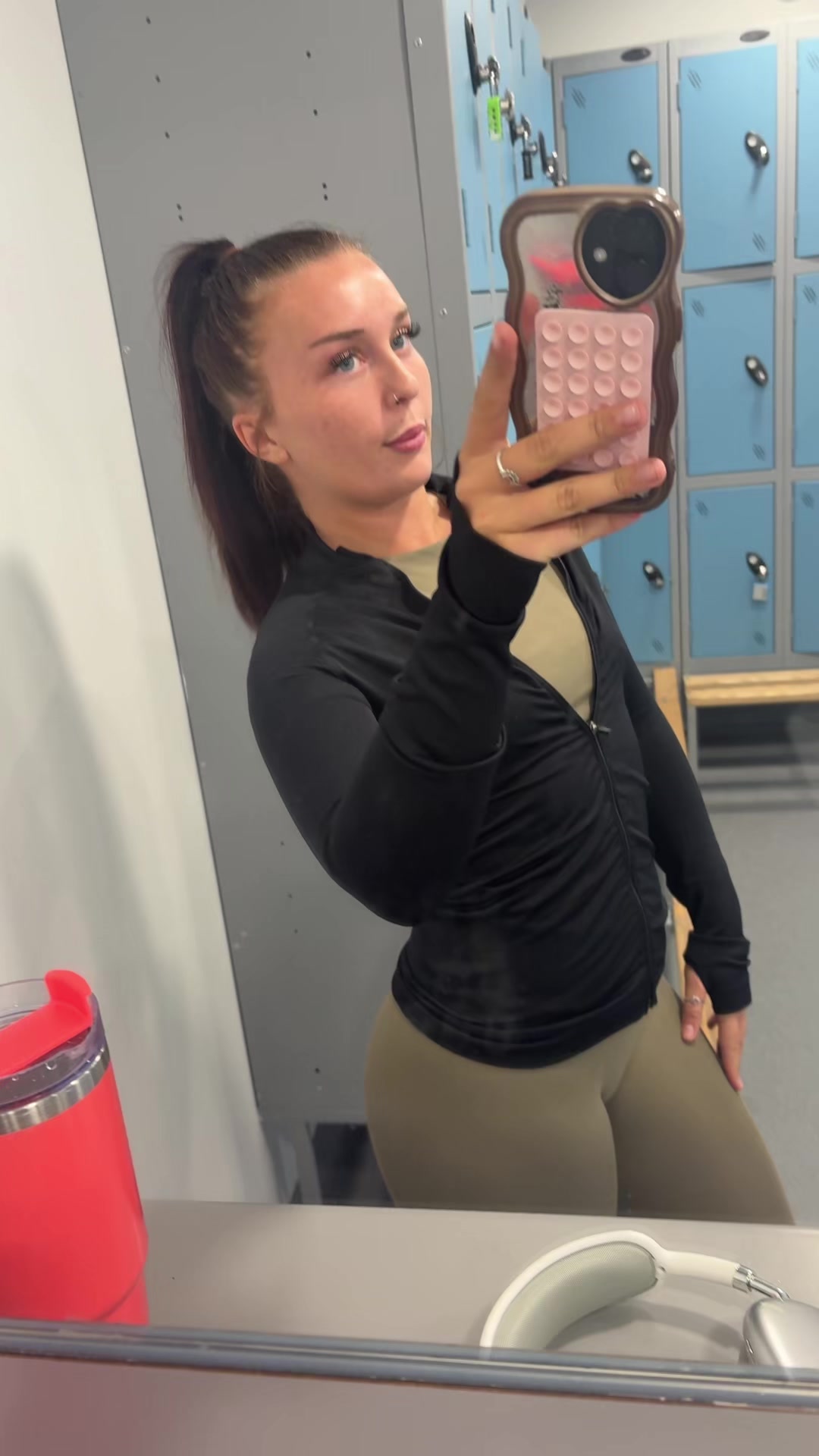 @_1elz1
