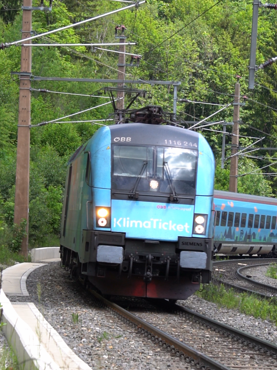 @Trainspotter Andreas 🍻🏳️🌈
