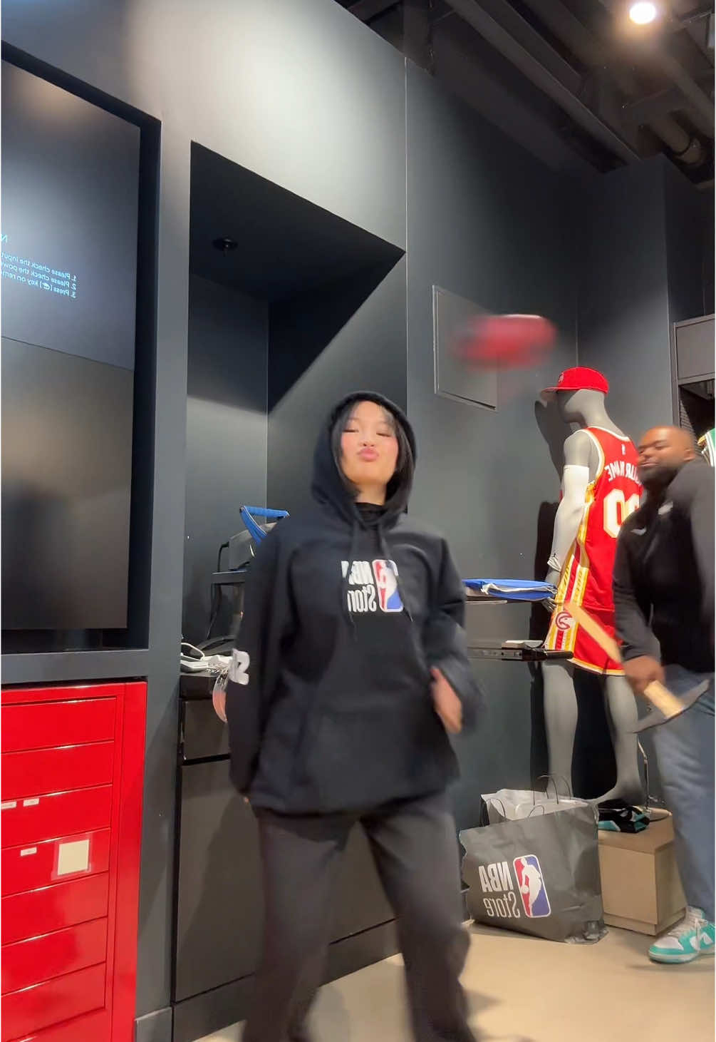 @Mi