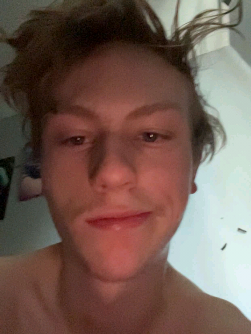 @Emz <2