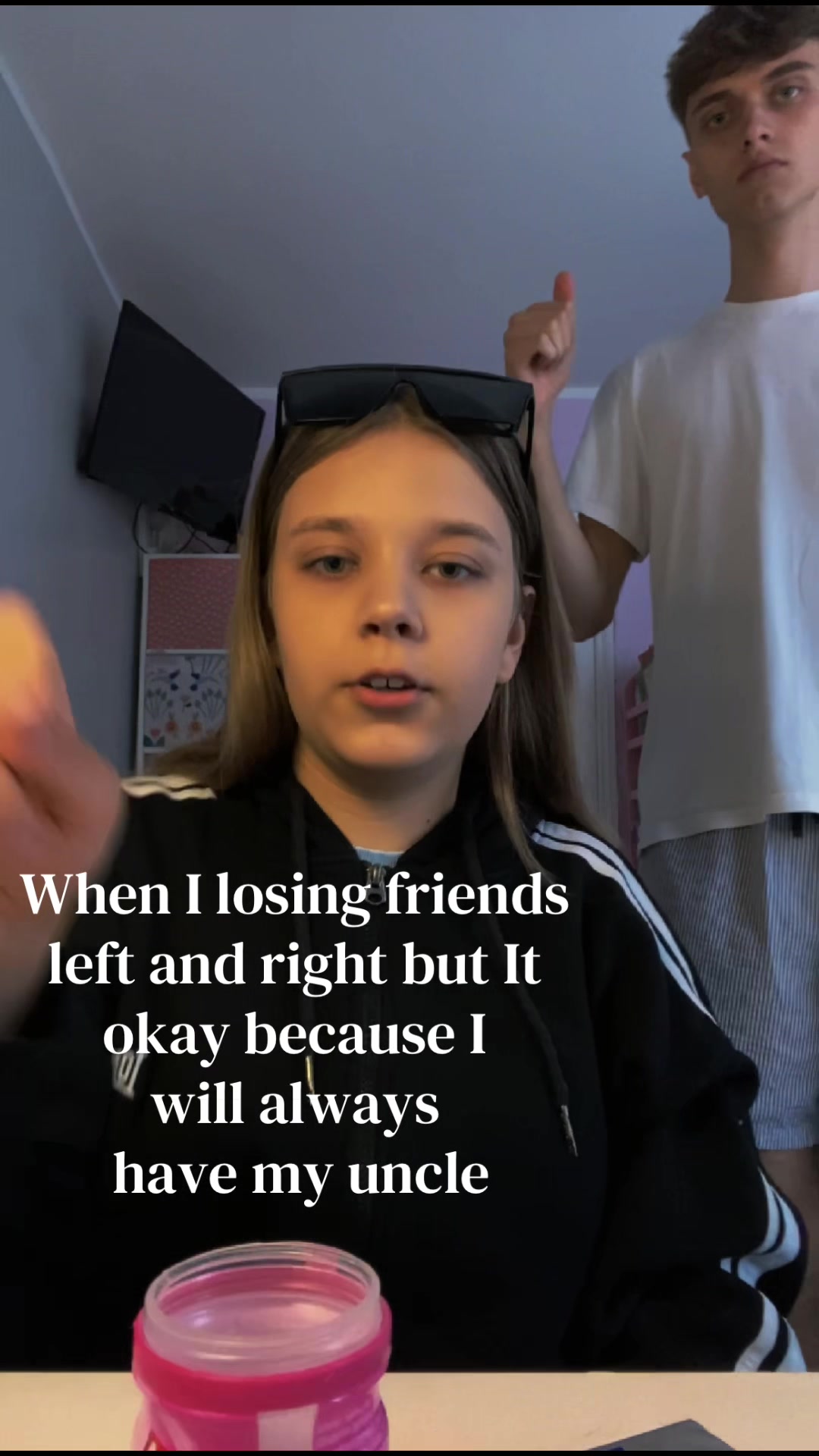 @👾
