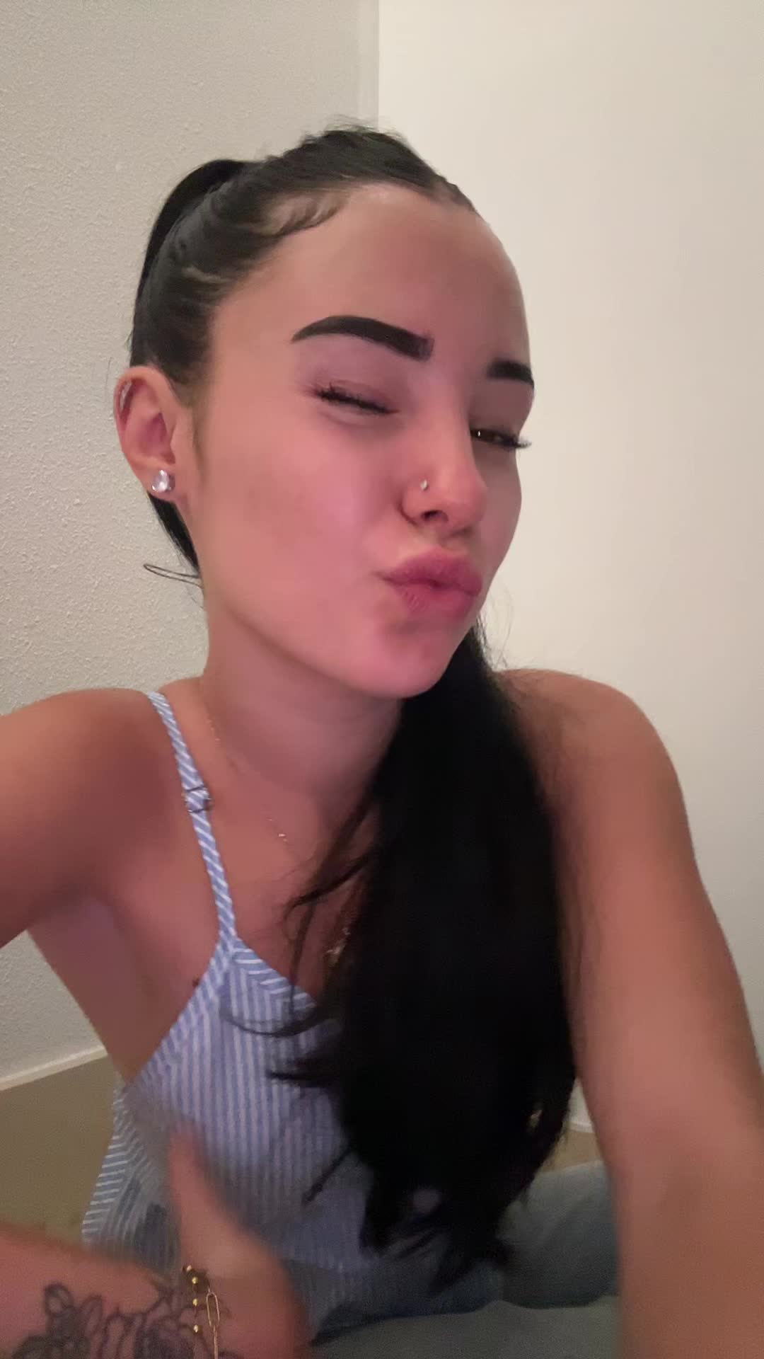 @loreeeenaa_