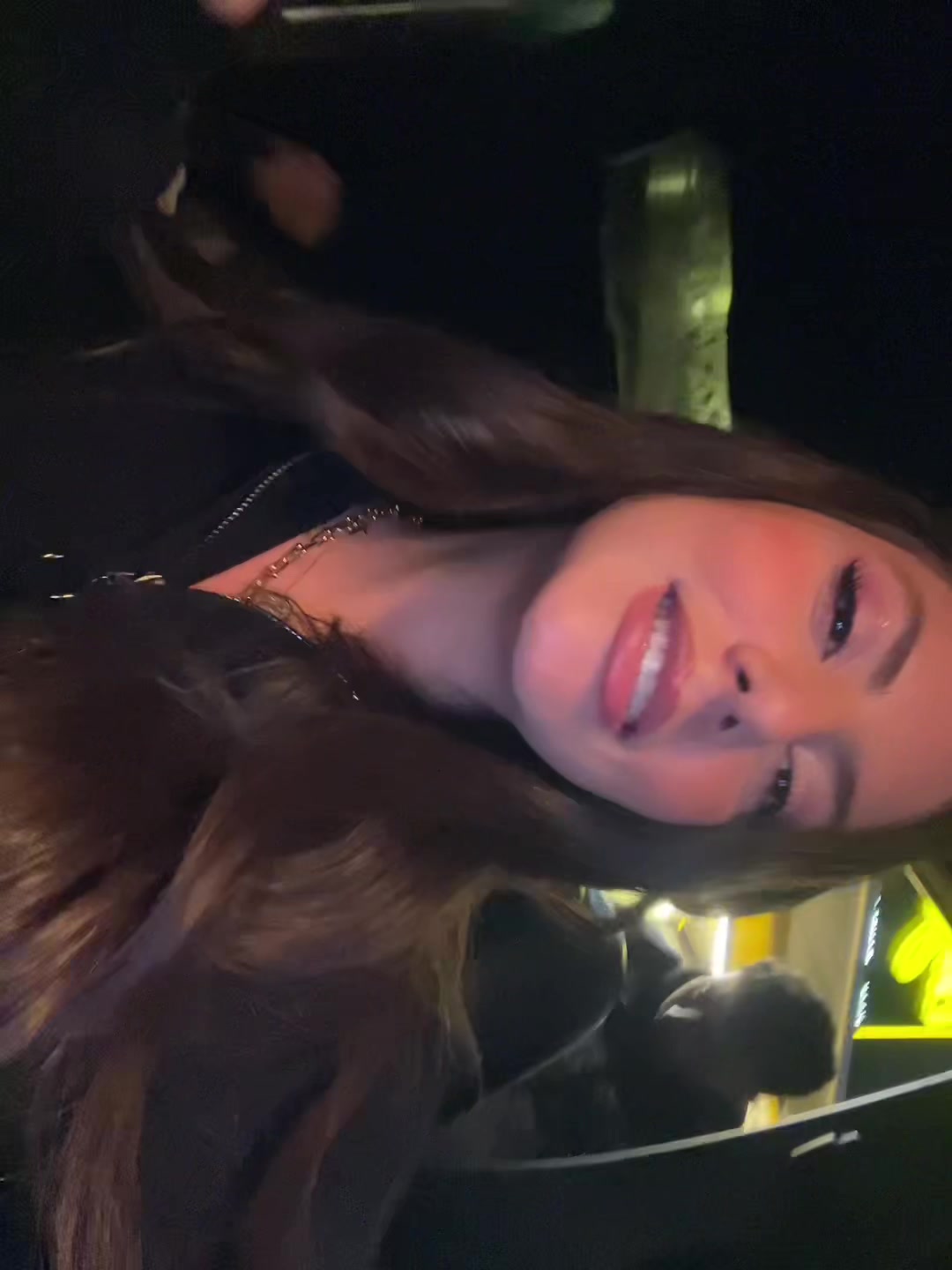 @sara🪬