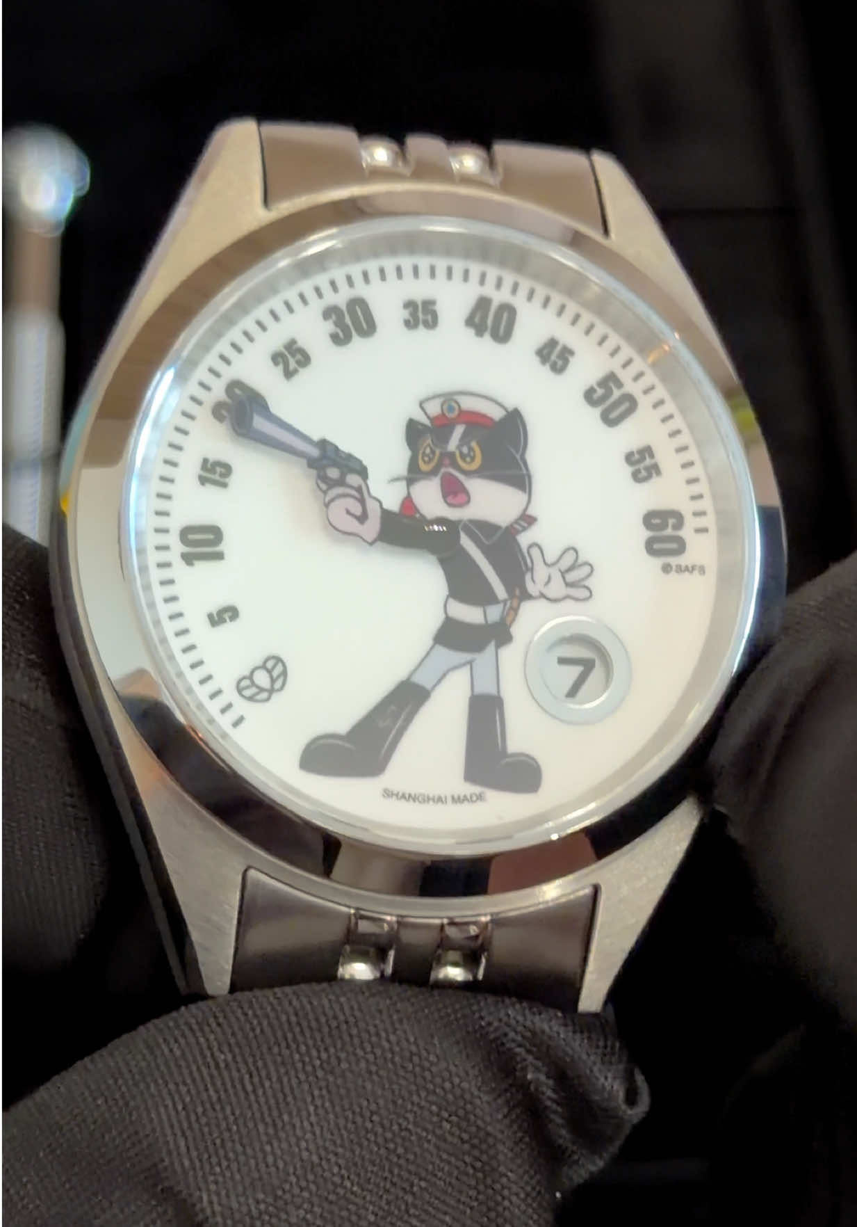 @watch_time_traveler